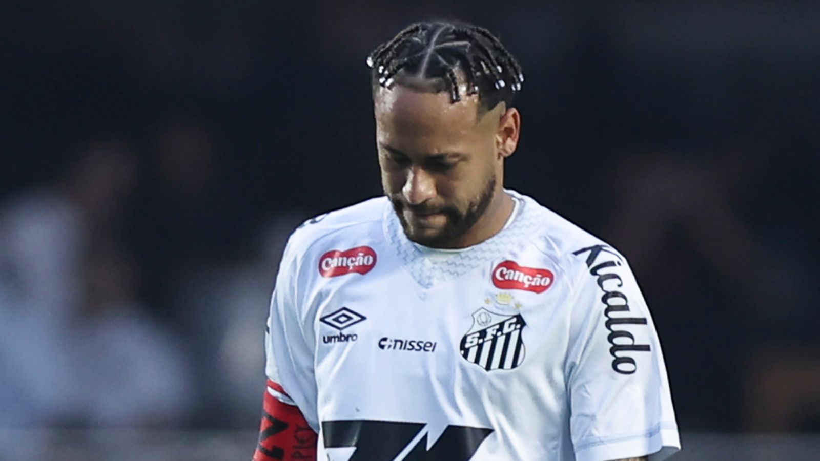 Neymar Receives Inspirational Message from His Son After Santos' Defeat to Vasco da Gama, Vowing Resilience
