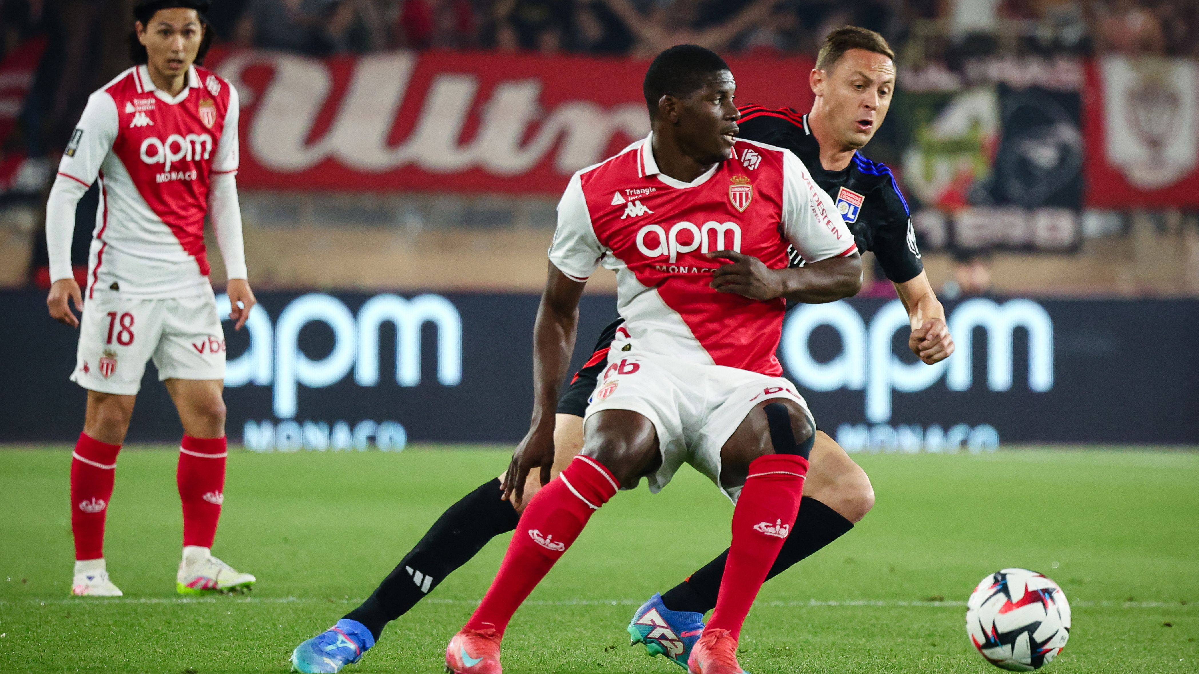 Former Chelsea and Manchester United Star Nemanja Matic in Talks for Serie A Return Following Lyon Contract Termination