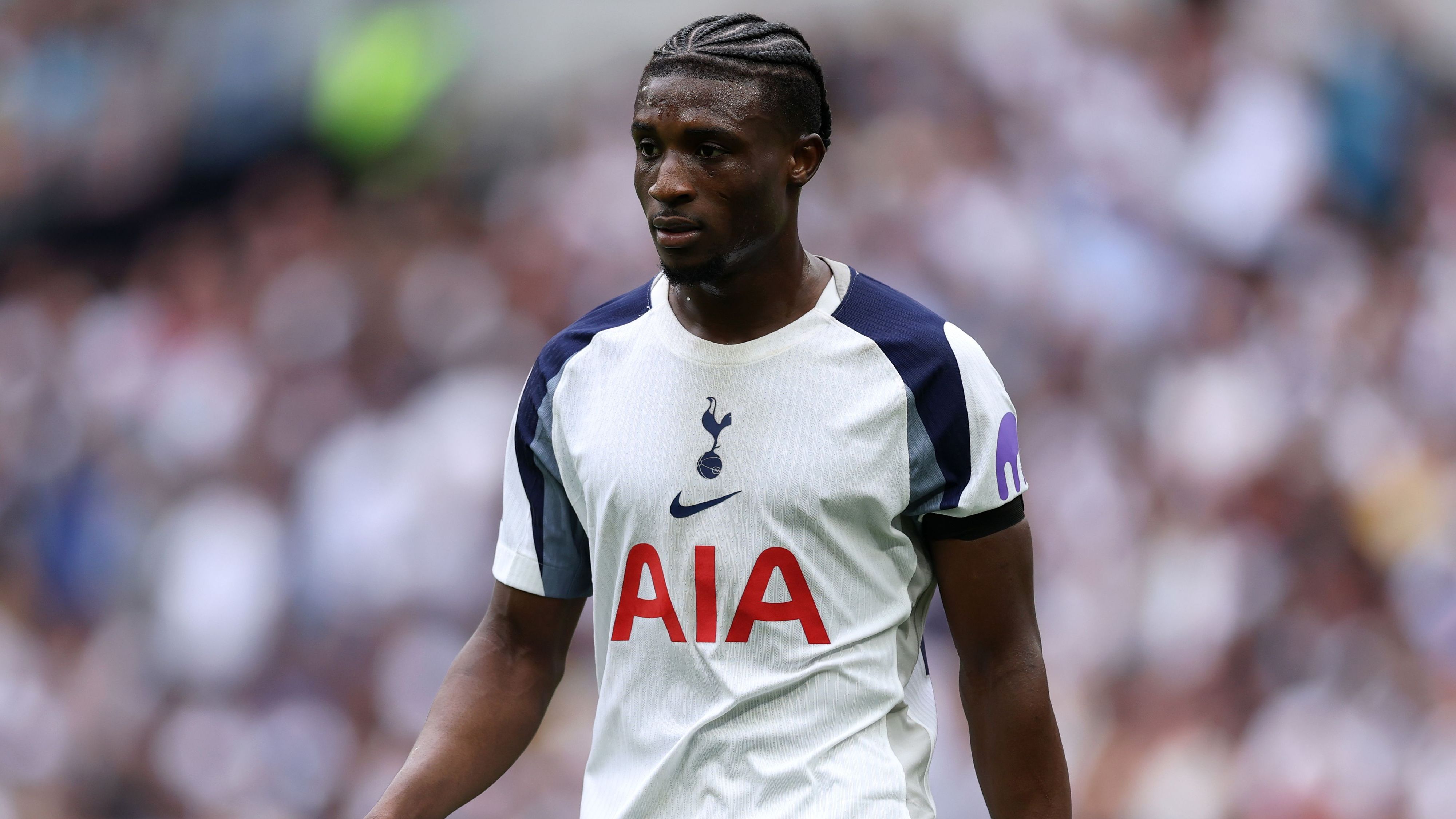 Chelsea's Unsuccessful Last-Minute Bid to Acquire Mohammed Kudus from West Ham Amid Tottenham Transfer Negotiations