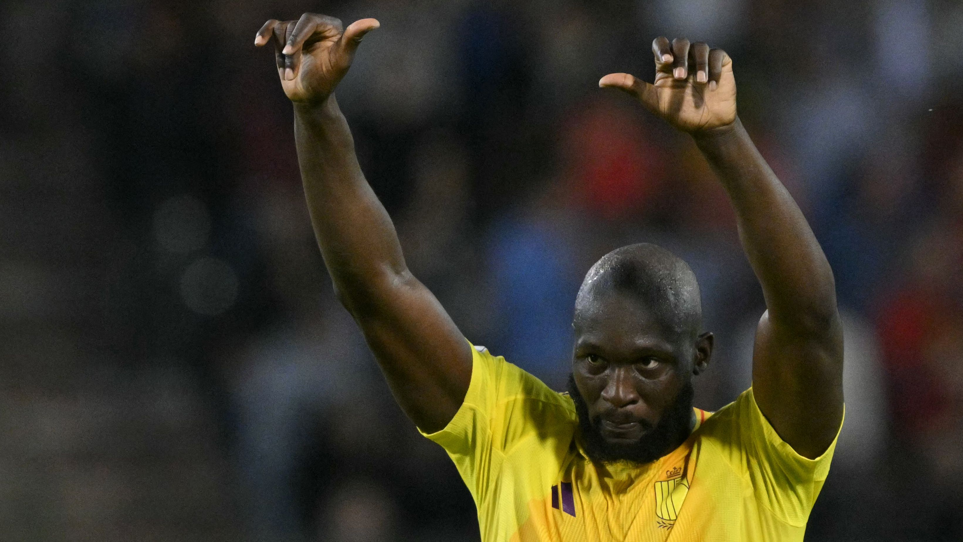 Napoli Compiles Shortlist for Lukaku Replacement Following Injury Setback, Targeting Three Premier League Players