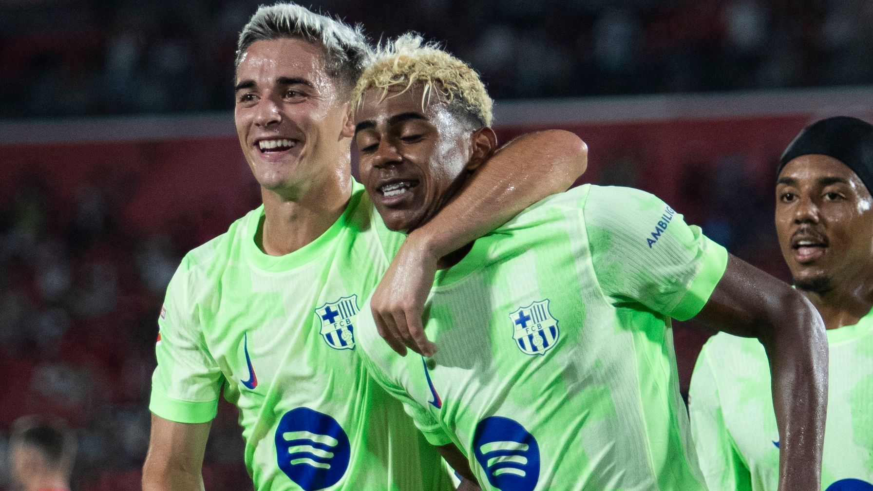 Analysis: Why Barcelona May Need to Reuse Last Season's Third Kit After Facing Levante Again