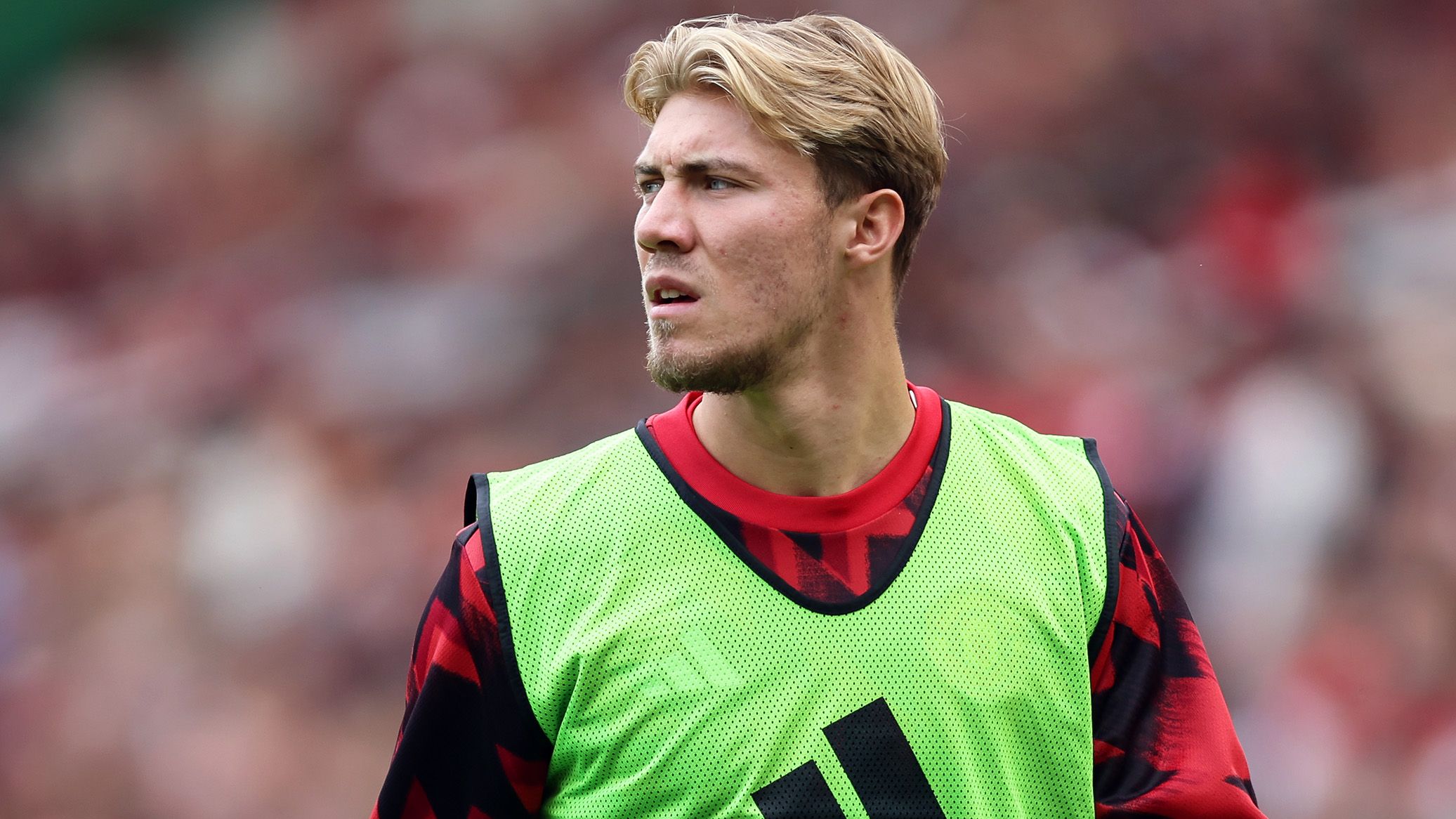 Why Manchester United Are Reluctant to Sell Rasmus Højlund to Fulham as They Seek a New Club for Their £40m-Valued Out-of-Favour Striker Following Arsenal's Rejection