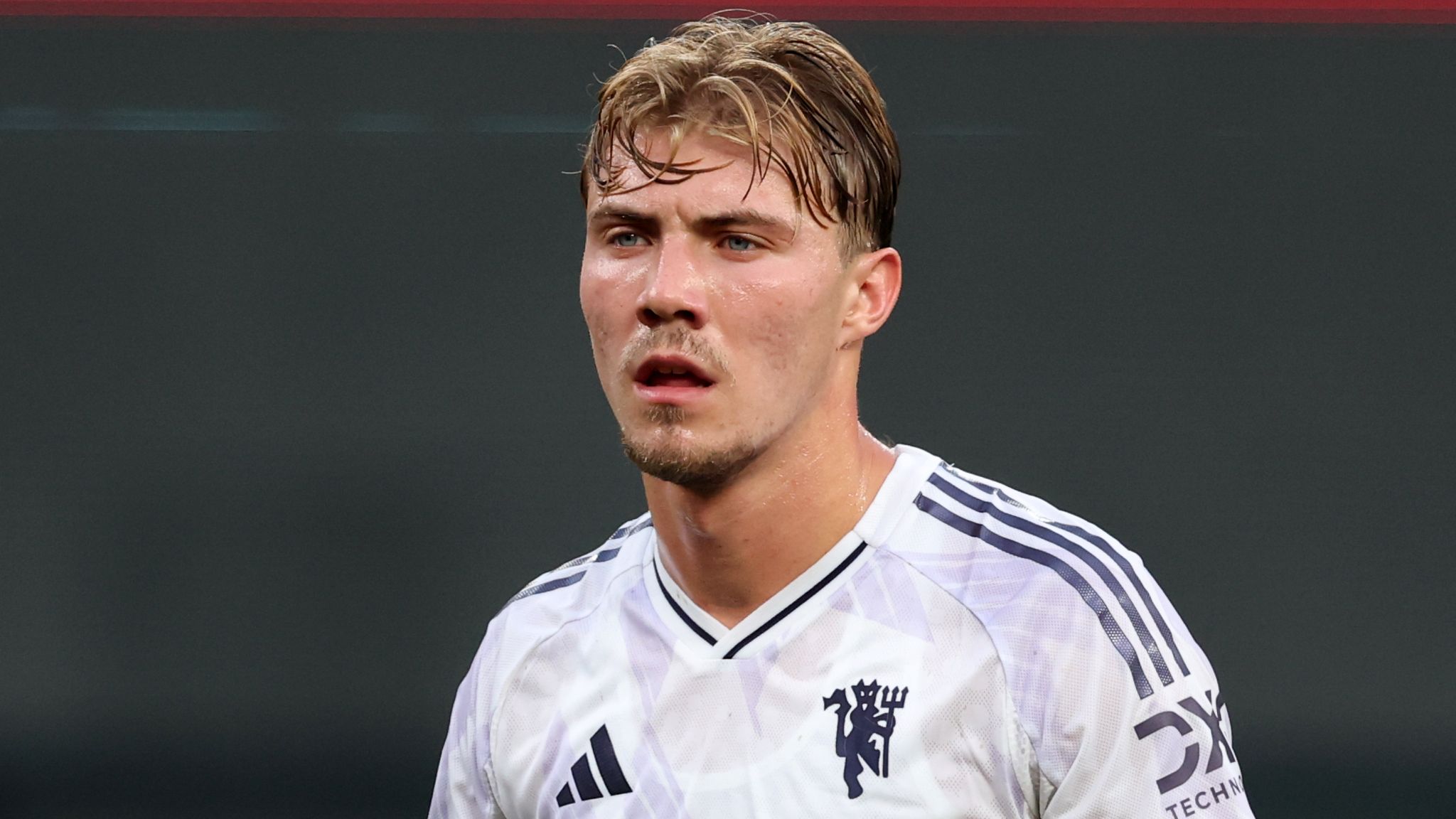 Why Manchester United Are Reluctant to Sell Rasmus Højlund to Fulham as They Seek a New Club for Their £40m-Valued Out-of-Favour Striker Following Arsenal's Rejection