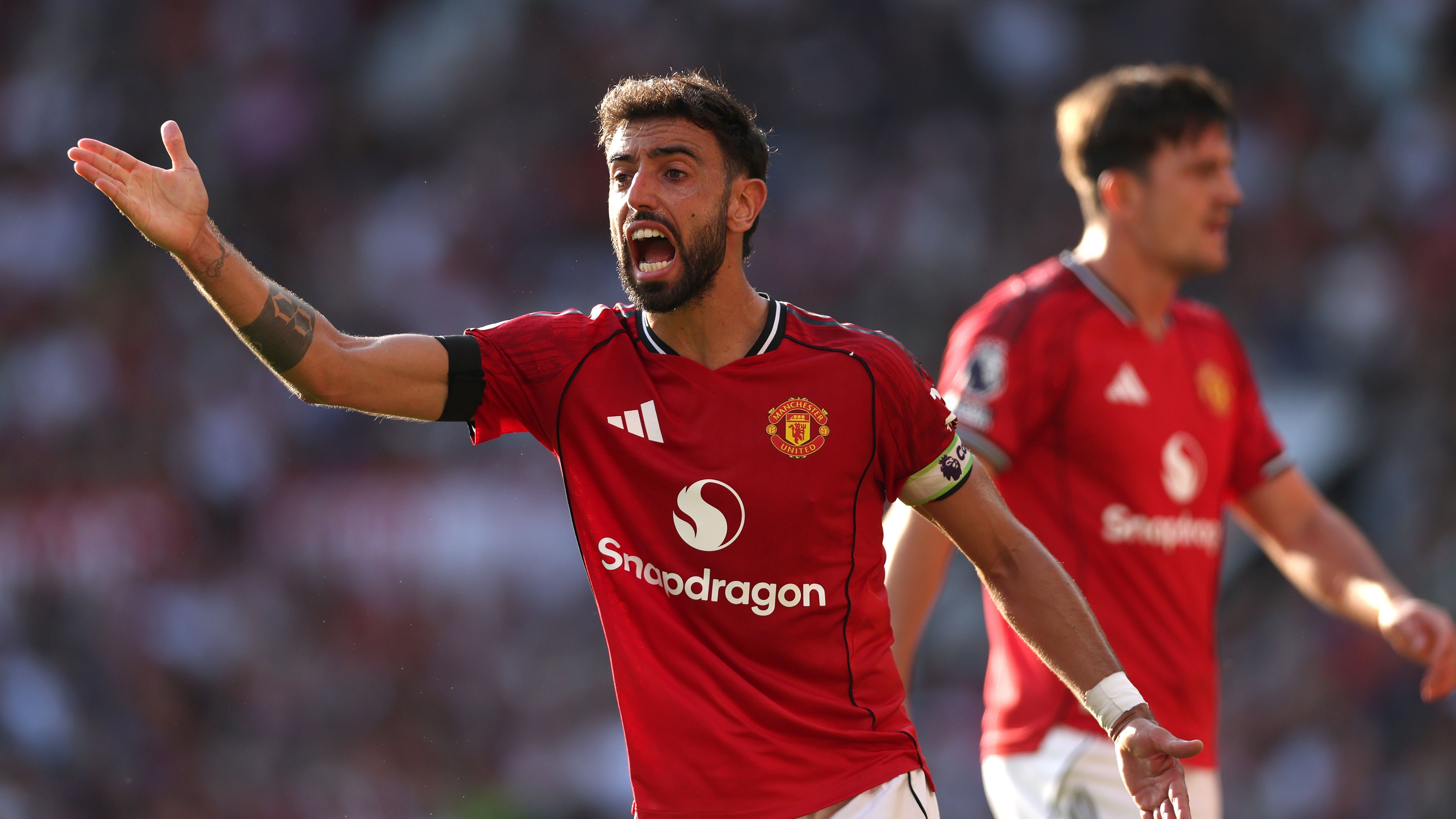 Manchester United Urged to Retain Ruben Amorim for Stability, as Patrice Evra Predicts Remarkable Turnaround in 2025-26