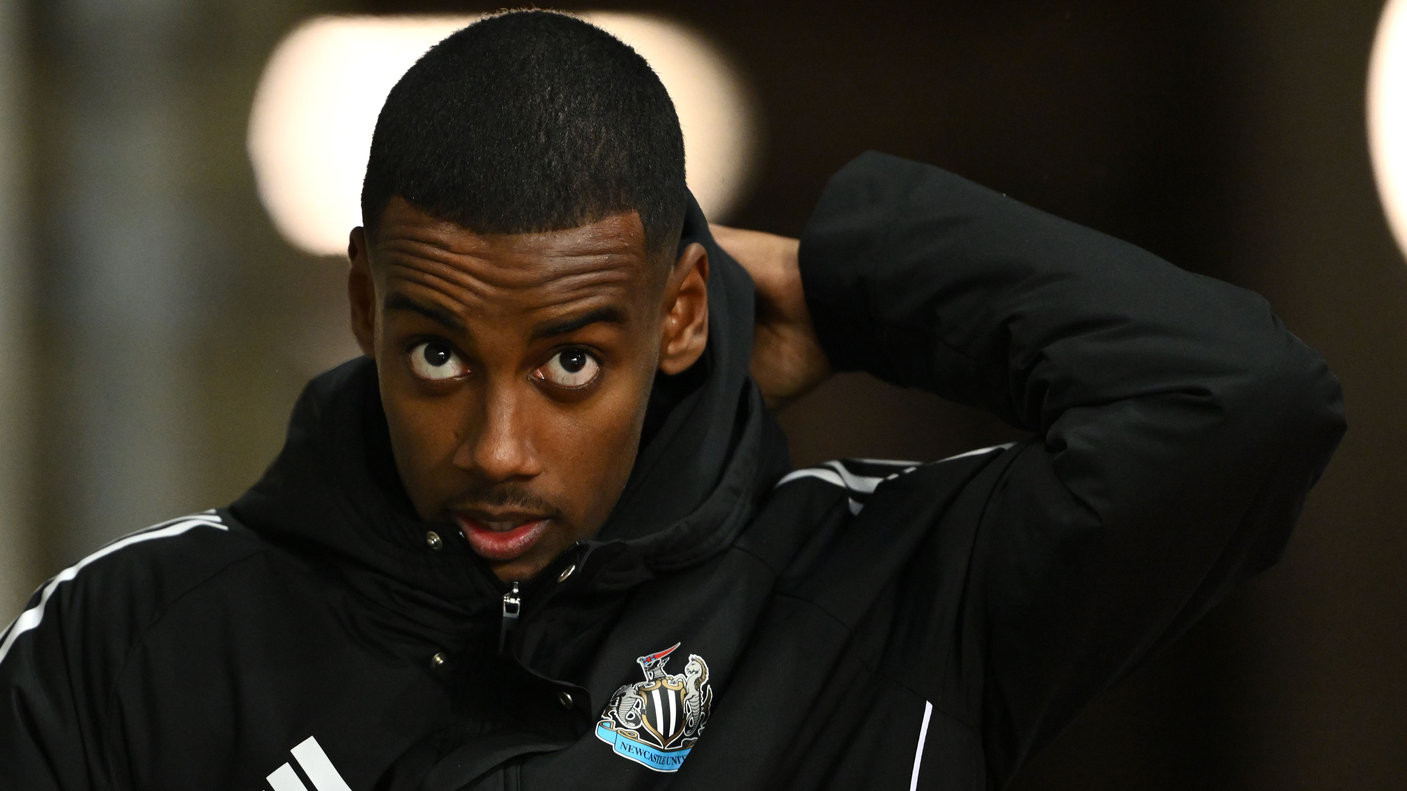 Alexander Isak Criticizes Newcastle for Broken Promises and Calls for Change Amid Transfer Uncertainty