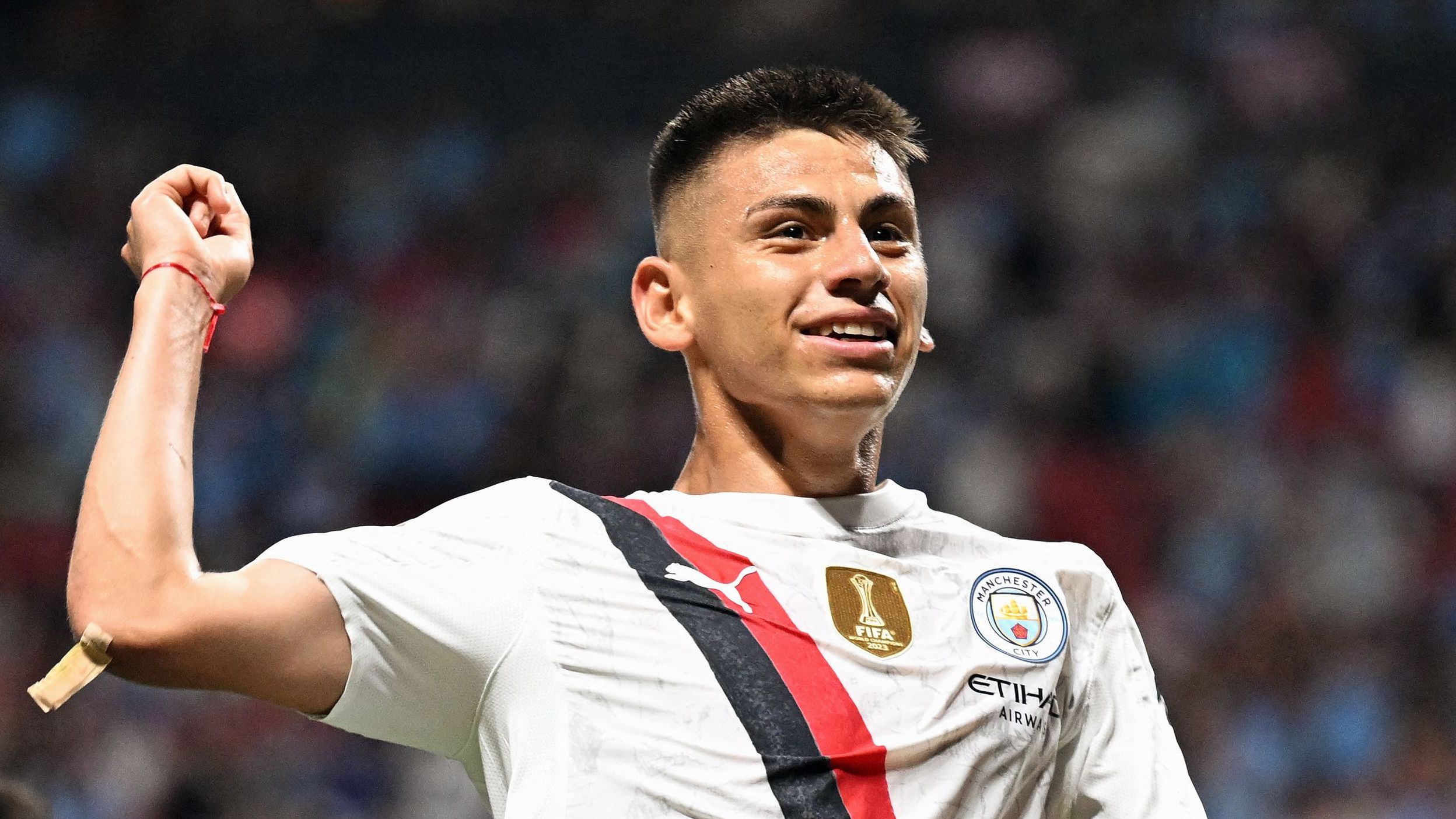 Bayer Leverkusen Secure Claudio Echeverri Transfer as Manchester United Finalize Agreement with Manchester City, Outpacing Borussia Dortmund