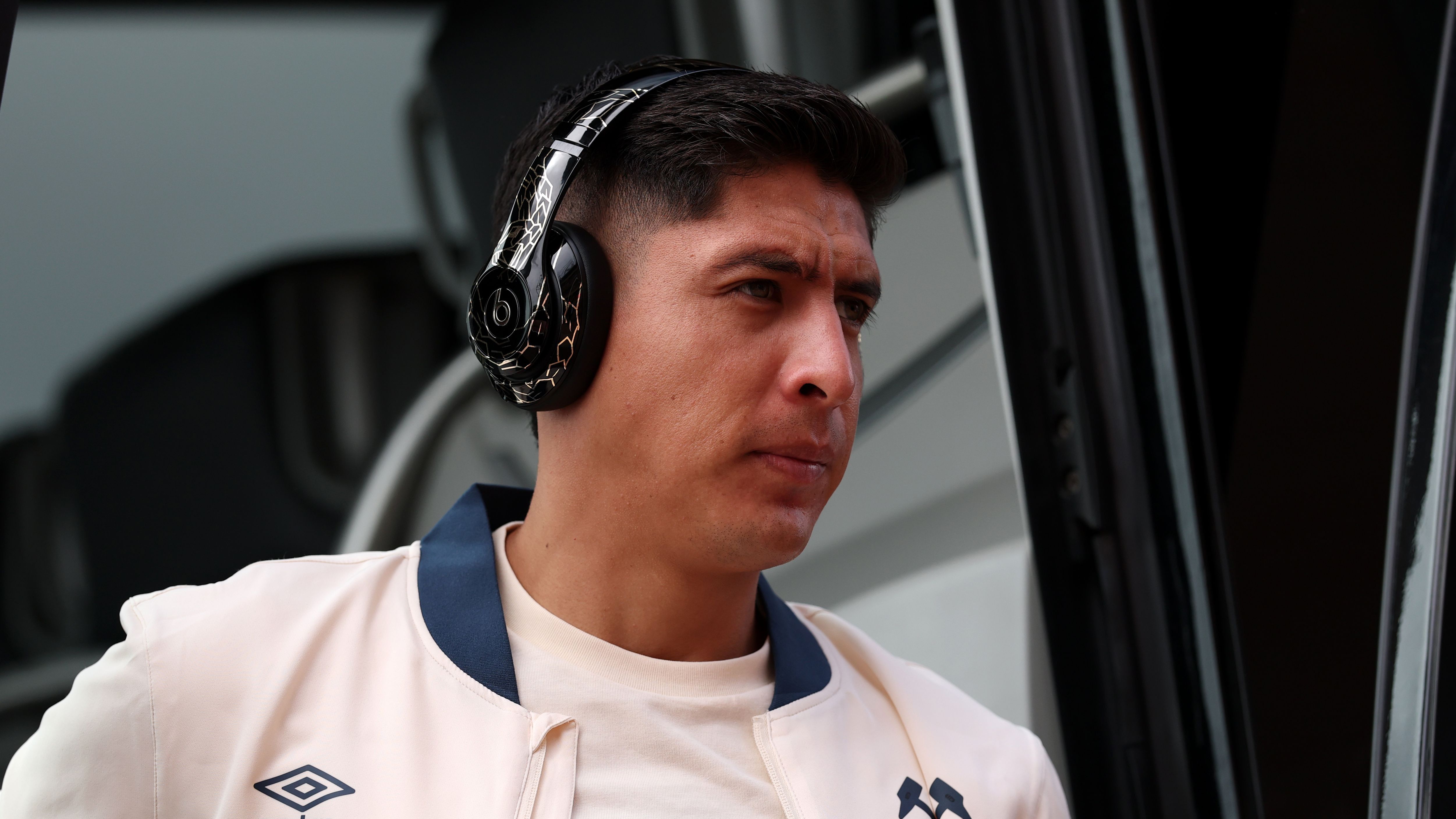 Jose Mourinho Secures West Ham Star for Fenerbahce Transfer