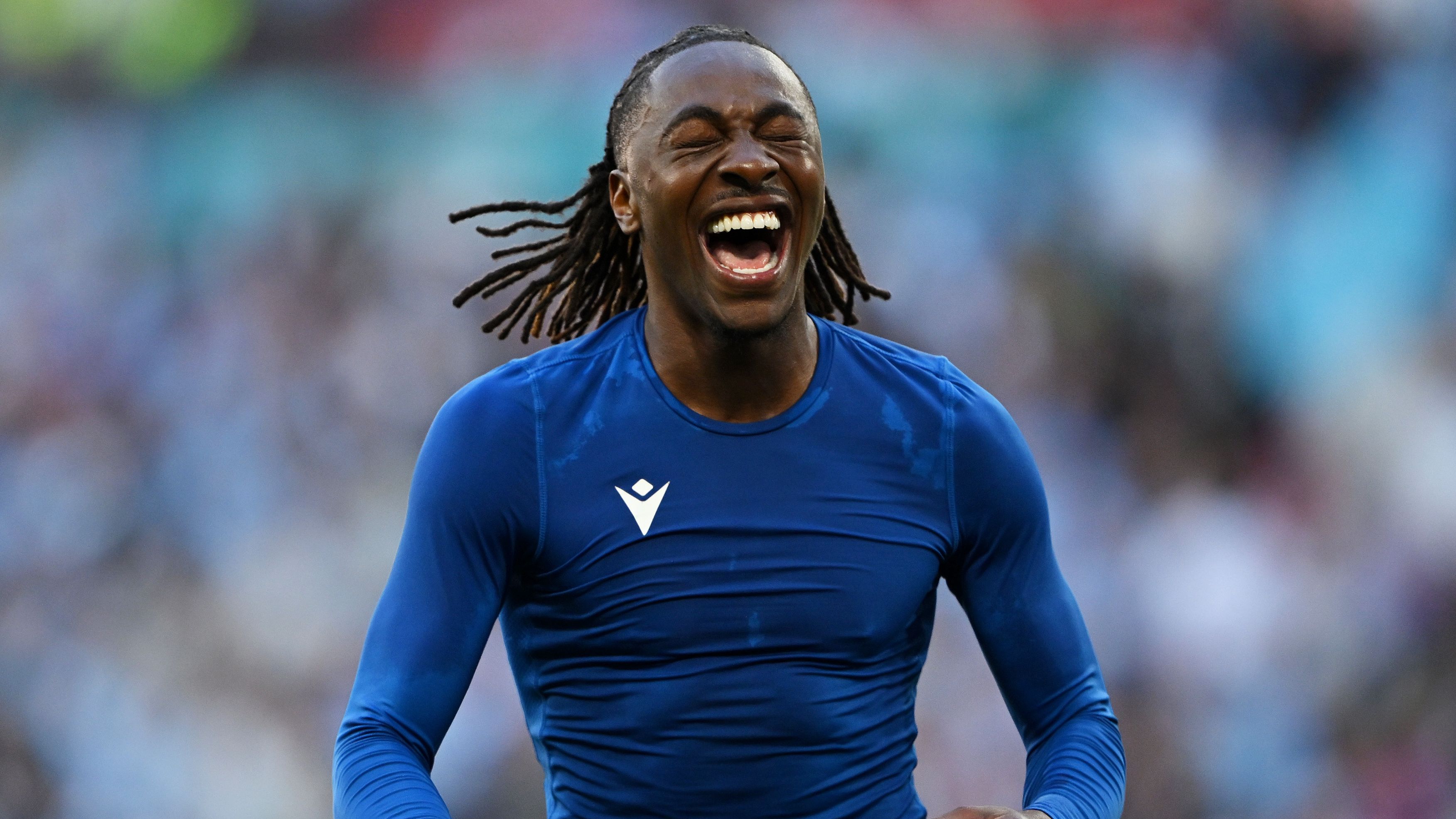 Arsenal Pursues Everton's Transfer Target After Outbidding Tottenham for Eberechi Eze