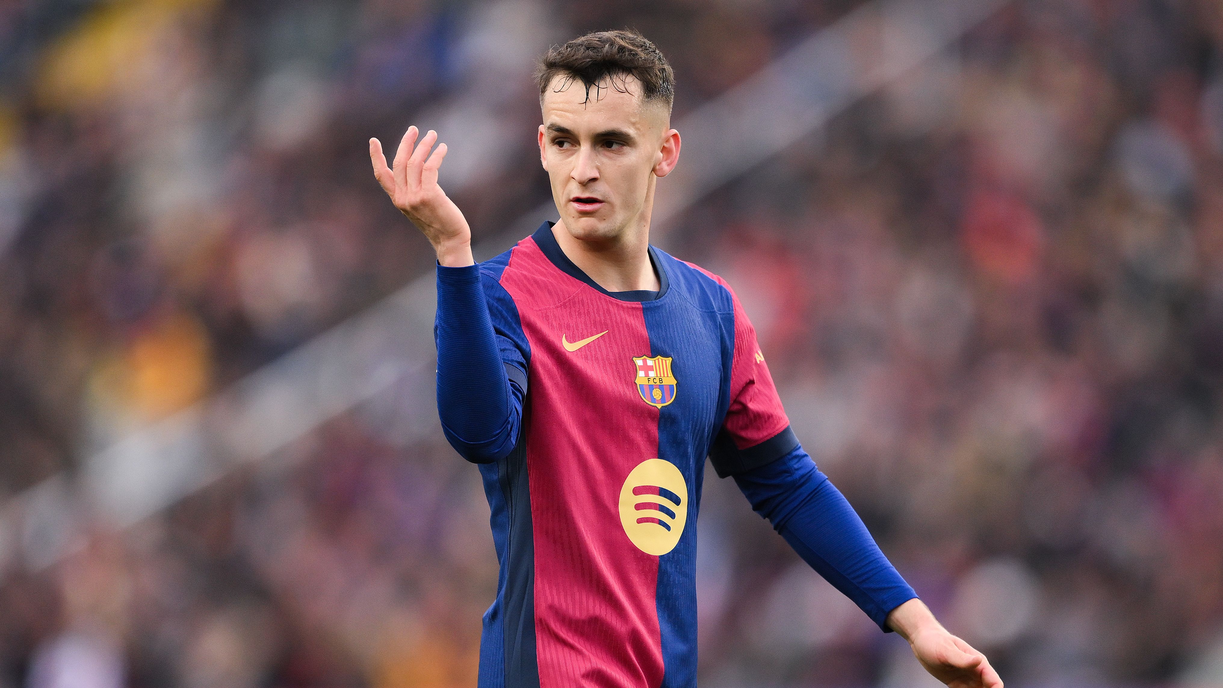 Como Challenges Wolves and West Ham for Marc Casado Signing as Barcelona Warns Midfielder of Limited Playing Time Despite His Desire to Stay with La Liga Champions