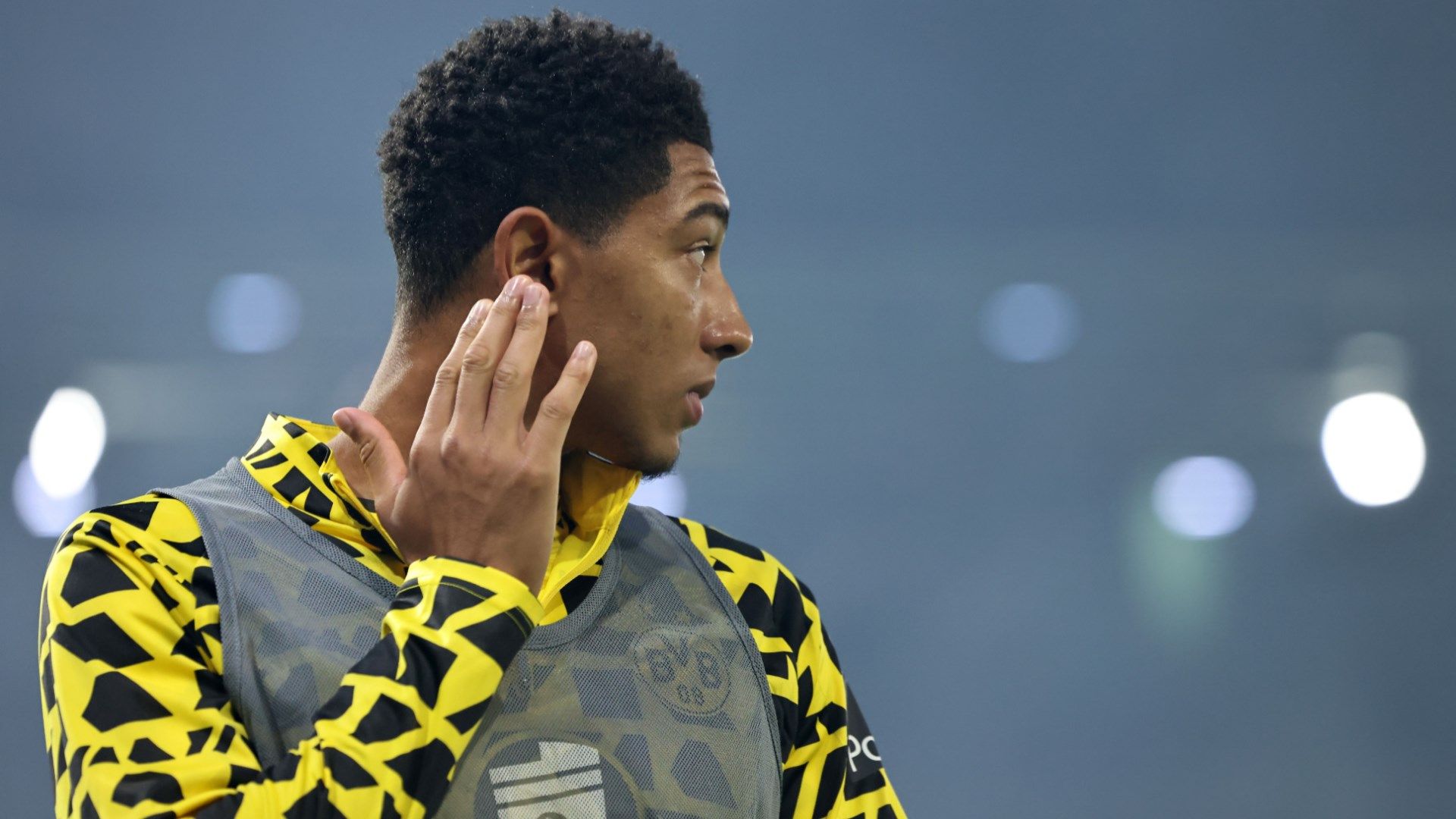 Borussia Dortmund Criticized for Tactical Blunder Leading to Draw Against St Pauli