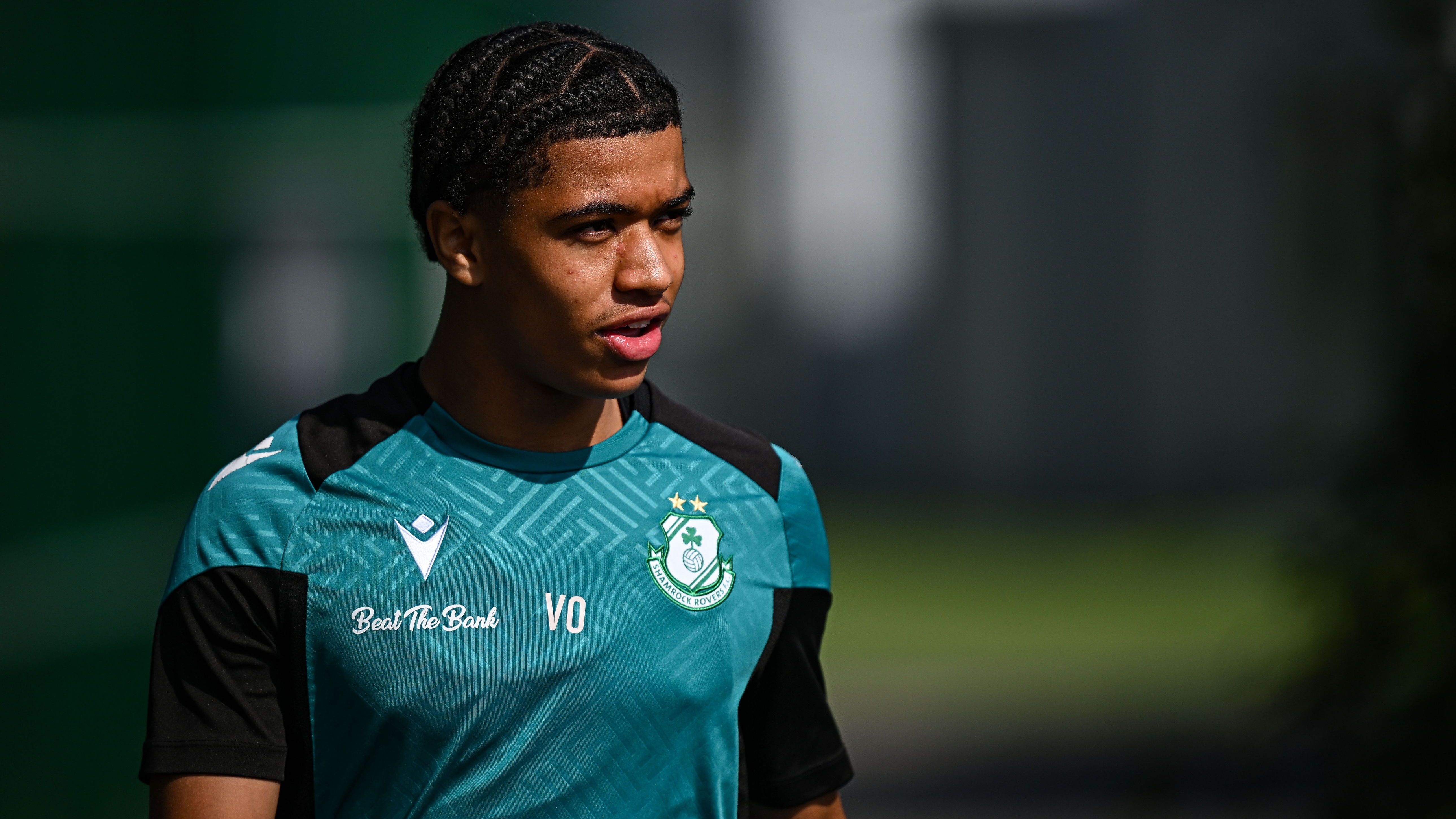 Arsenal Secure Record-Breaking Transfer for Irish Talent Victor Ozhianvuna, Surpassing Tottenham's Milestone
