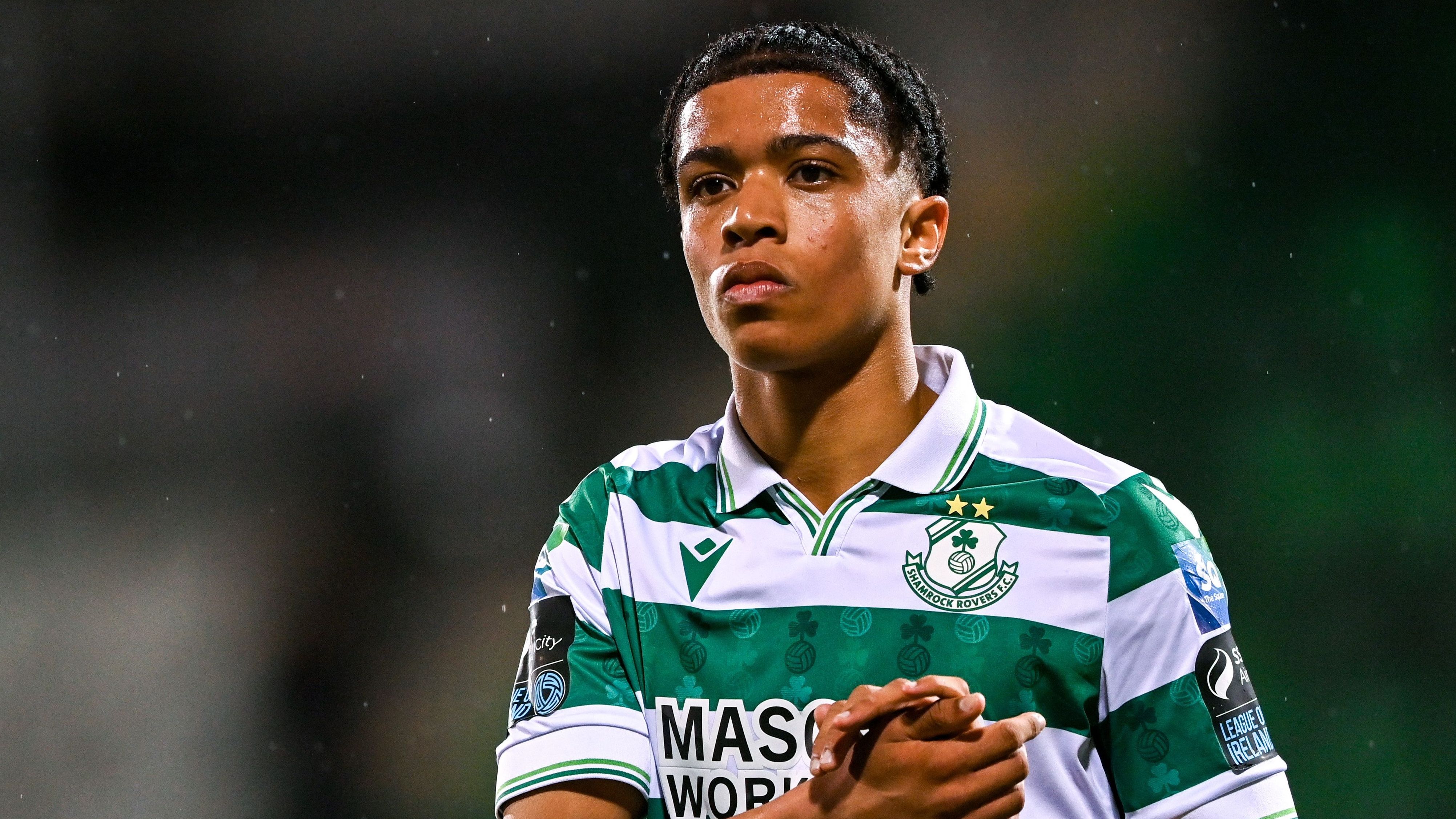 Arsenal Secure Record-Breaking Transfer for Irish Talent Victor Ozhianvuna, Surpassing Tottenham's Milestone