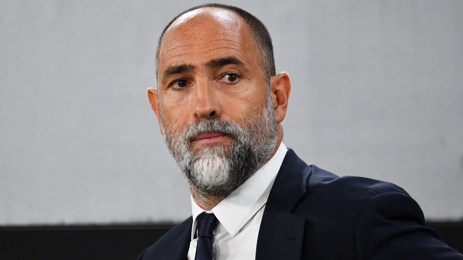 Juventus Reaffirms Pursuit of Randal Kolo Muani, Regardless of Vlahovic's Retention, as Negotiations with PSG Resume