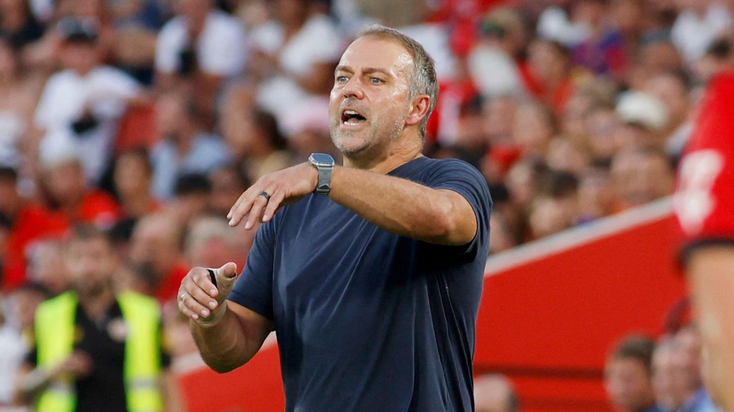 Hansi Flick Acknowledges Errors in Marc-André ter Stegen Situation and Affirms Unanimous Barcelona Support for Joan Garcia