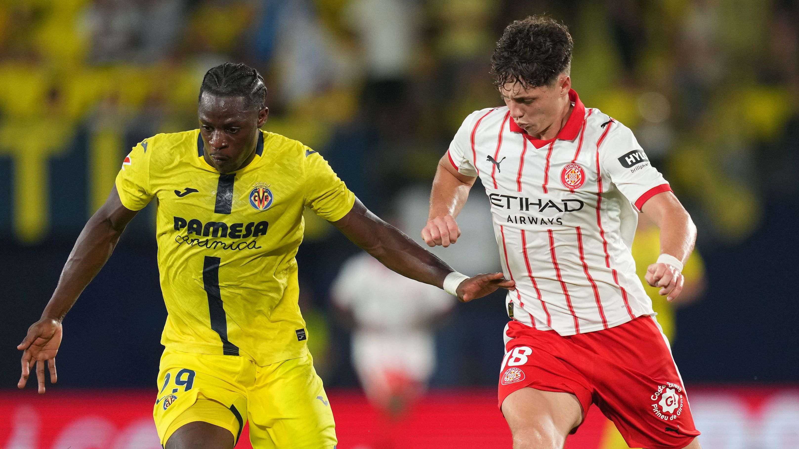 Barcelona consider transfer bid for Villarreal striker with bargain release clause