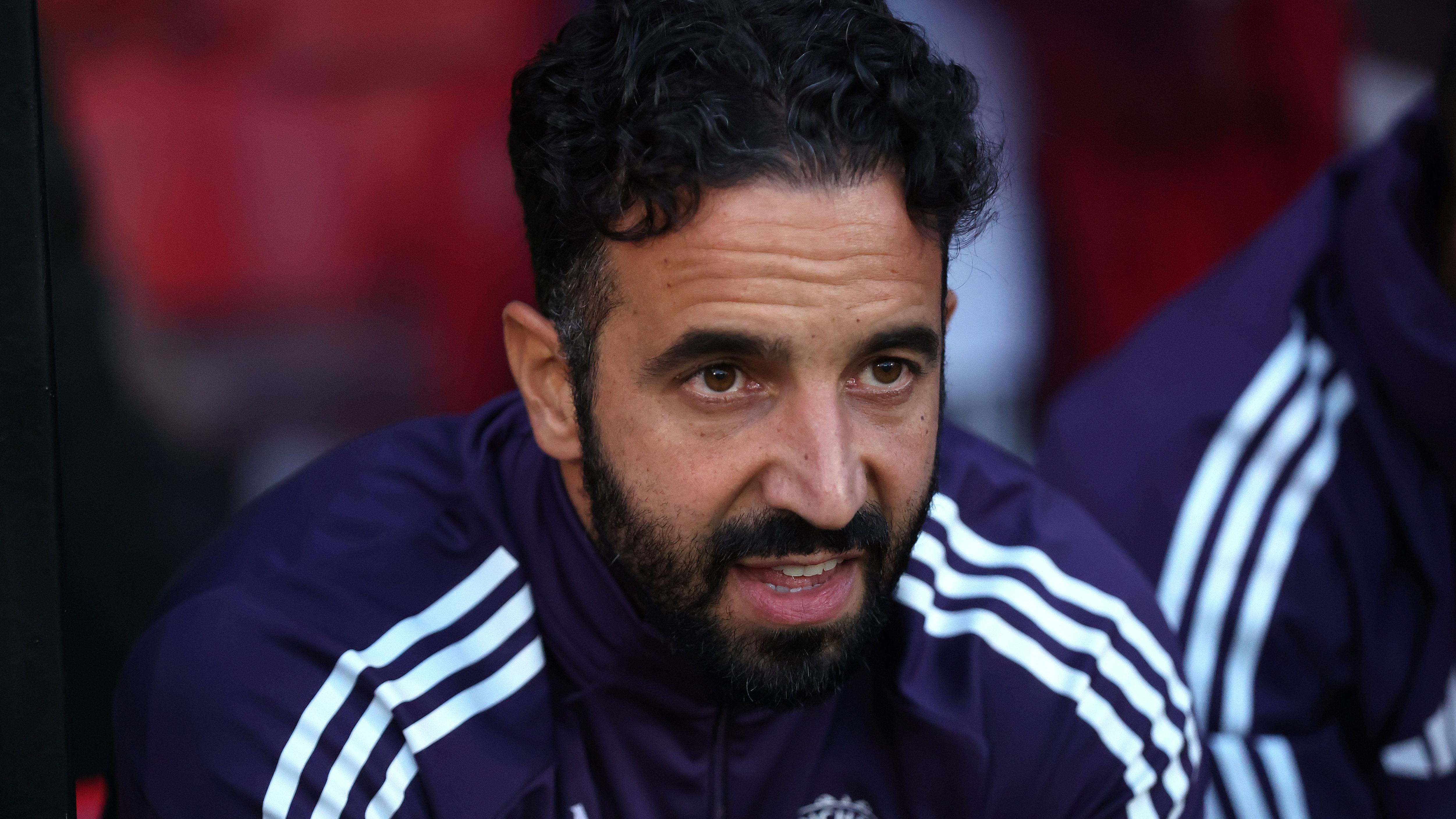 Former Premier League Star Predicts Oliver Glasner as Potential Manchester United Manager if Ruben Amorim is Dismissed