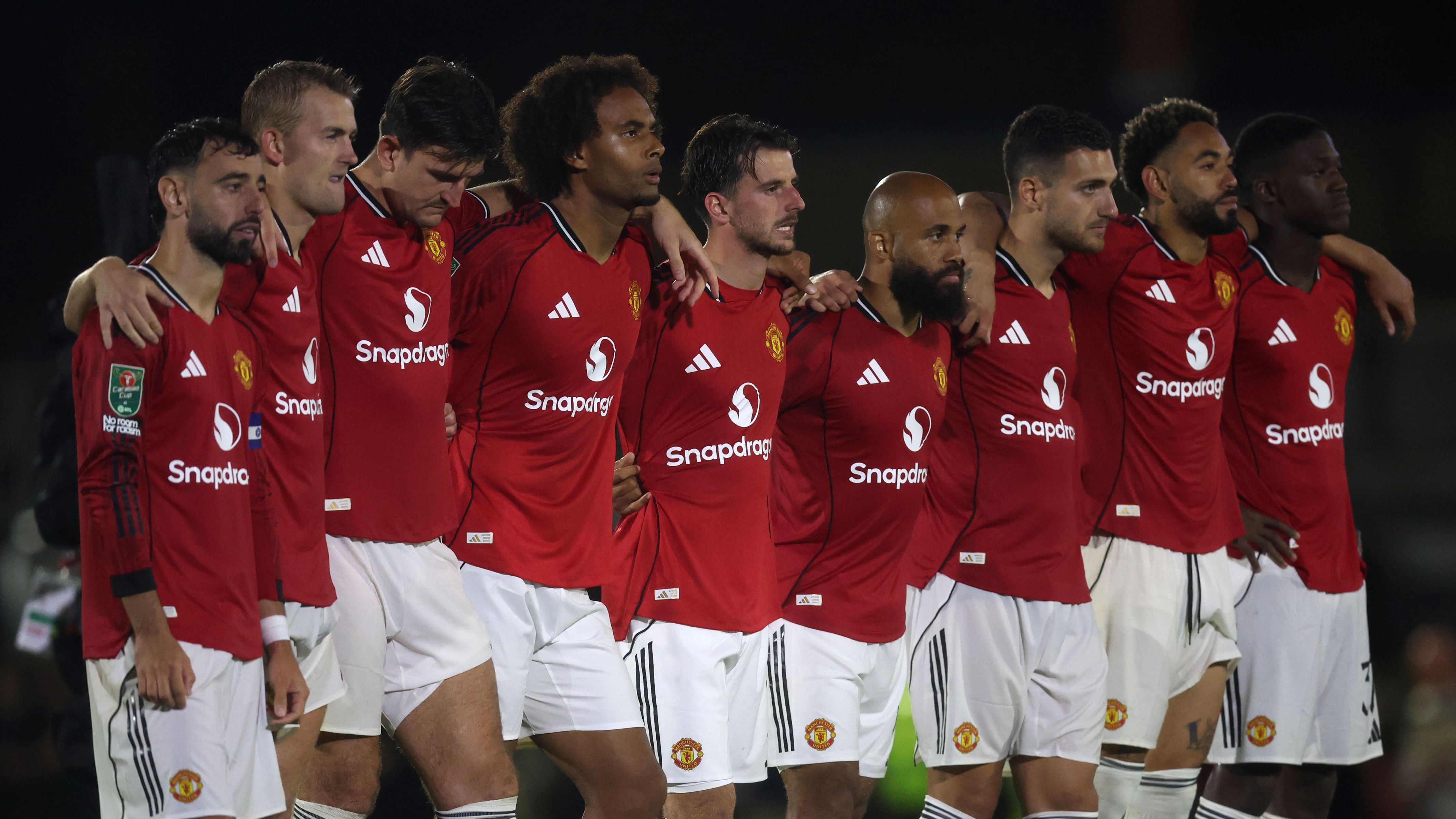 Former Premier League Star Predicts Oliver Glasner as Potential Manchester United Manager if Ruben Amorim is Dismissed
