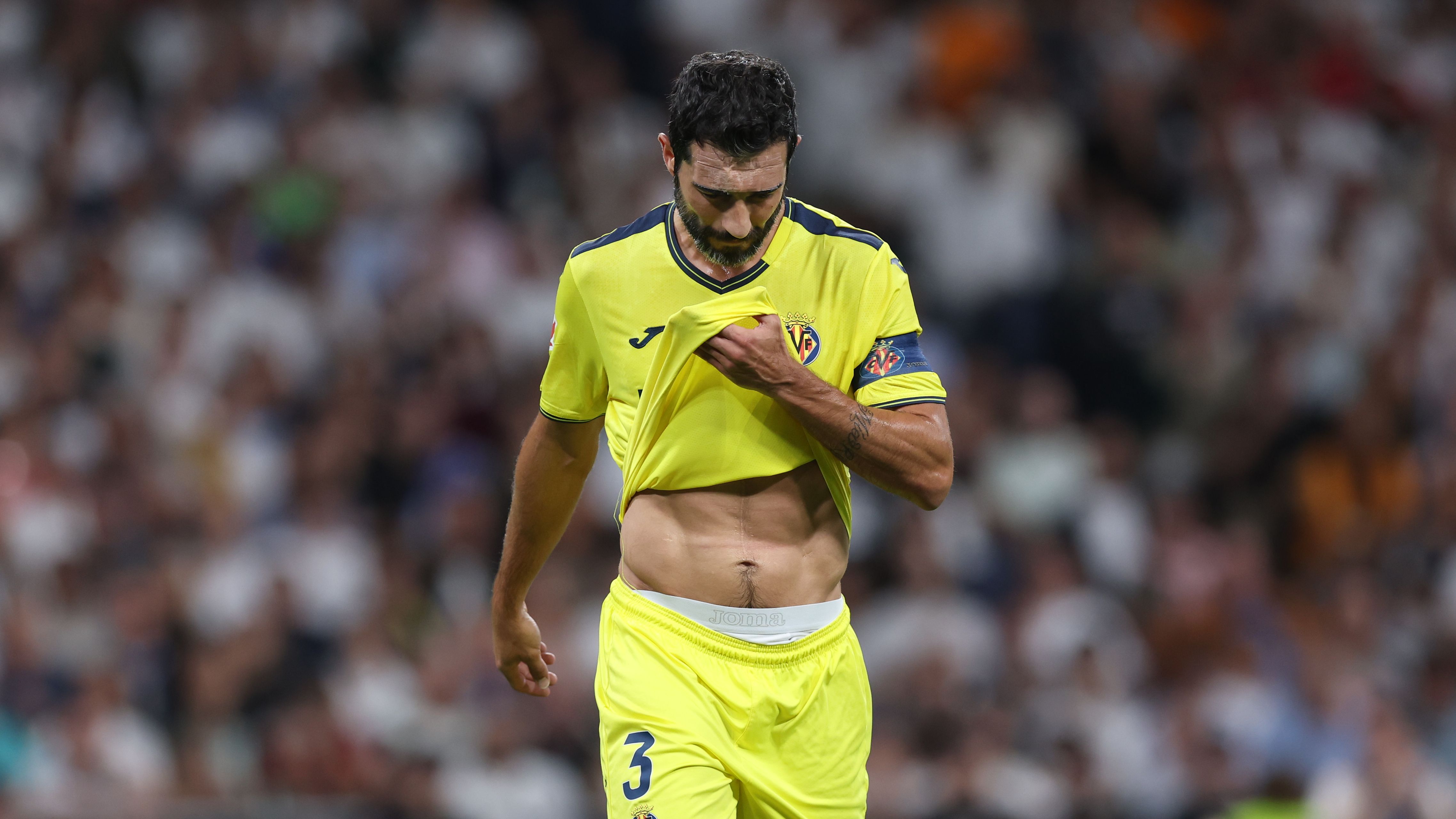 Raul Albiol, Former Real Madrid Defender, Pursues Serie A Return at 39 After Departing Villarreal