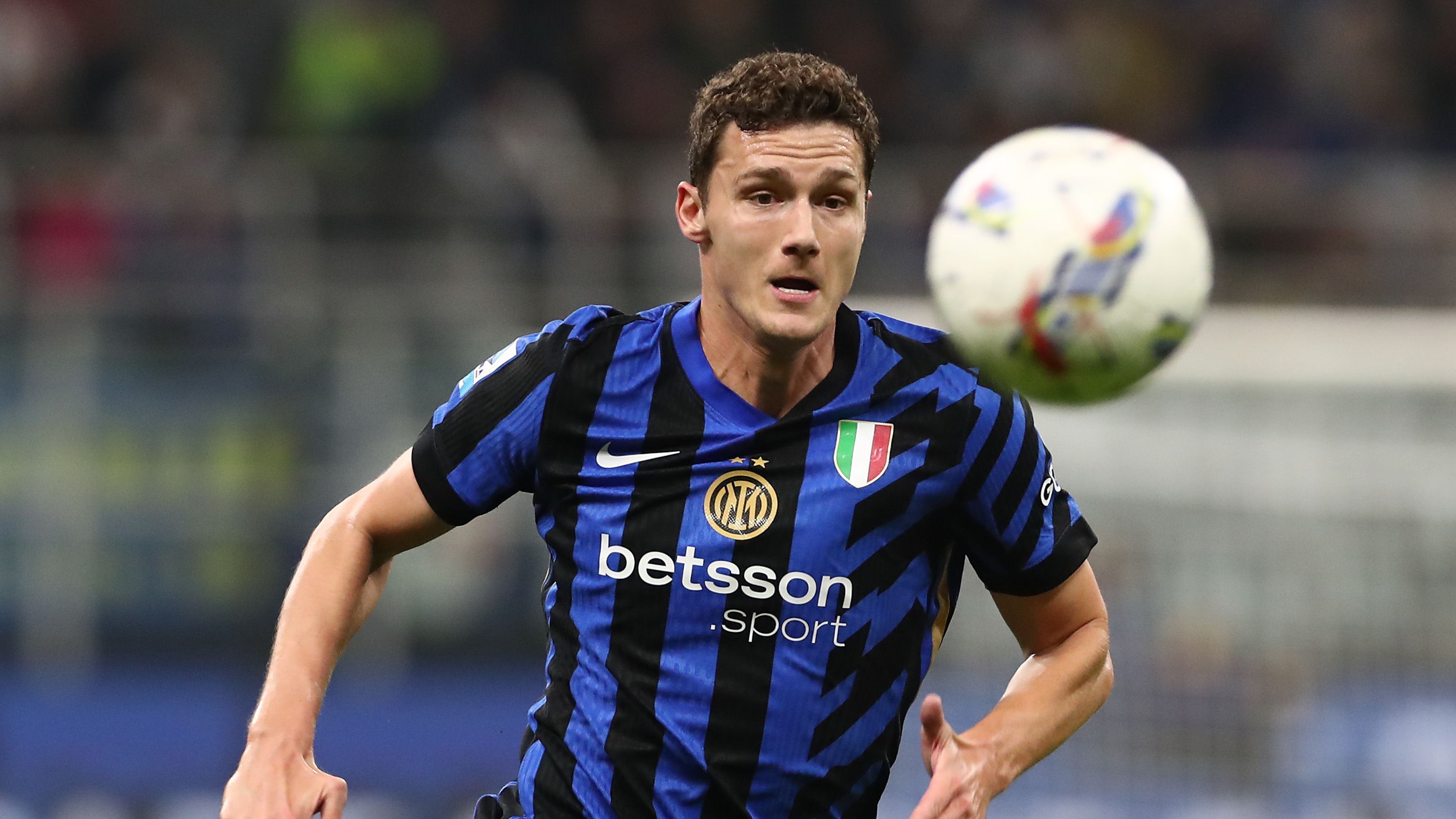 Marseille Targets Inter Milan's Benjamin Pavard as Alternative to €30m Club Brugge Defender
