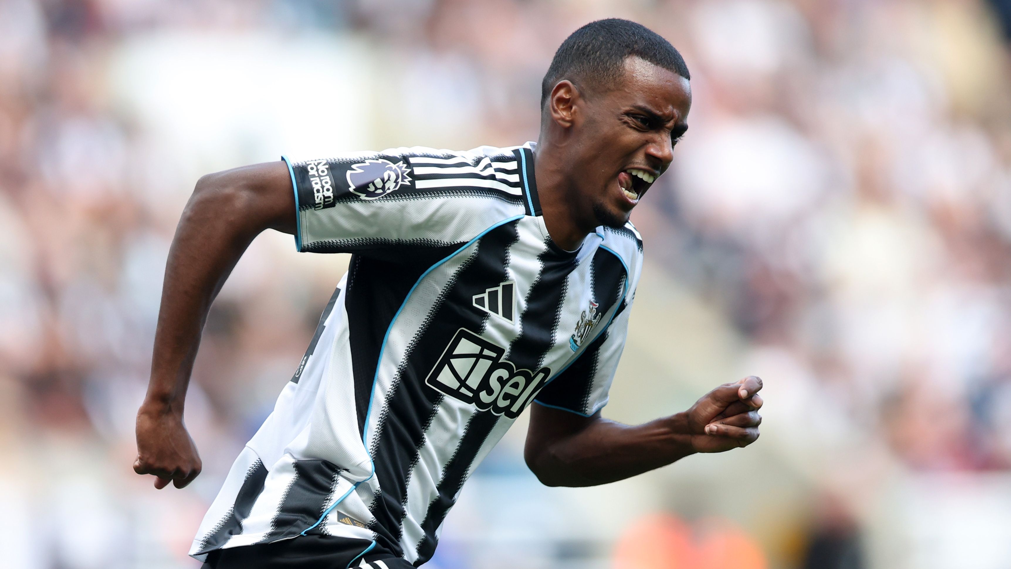 Sweden Manager Provides Fitness Update on Alexander Isak and Offers Insights for Liverpool's Potential Transfer Pursuit