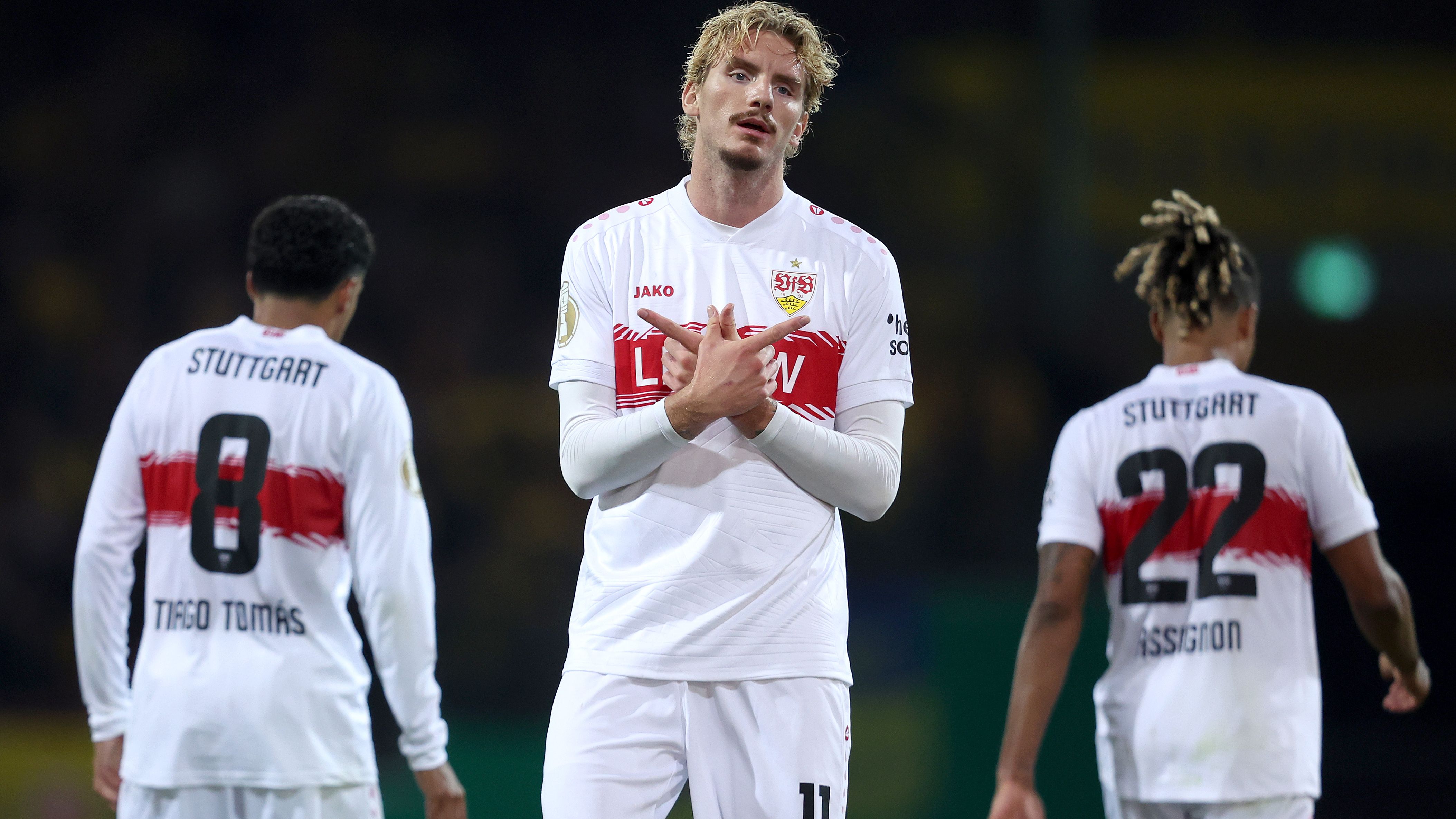 Sweden Manager Provides Fitness Update on Alexander Isak and Offers Insights for Liverpool's Potential Transfer Pursuit