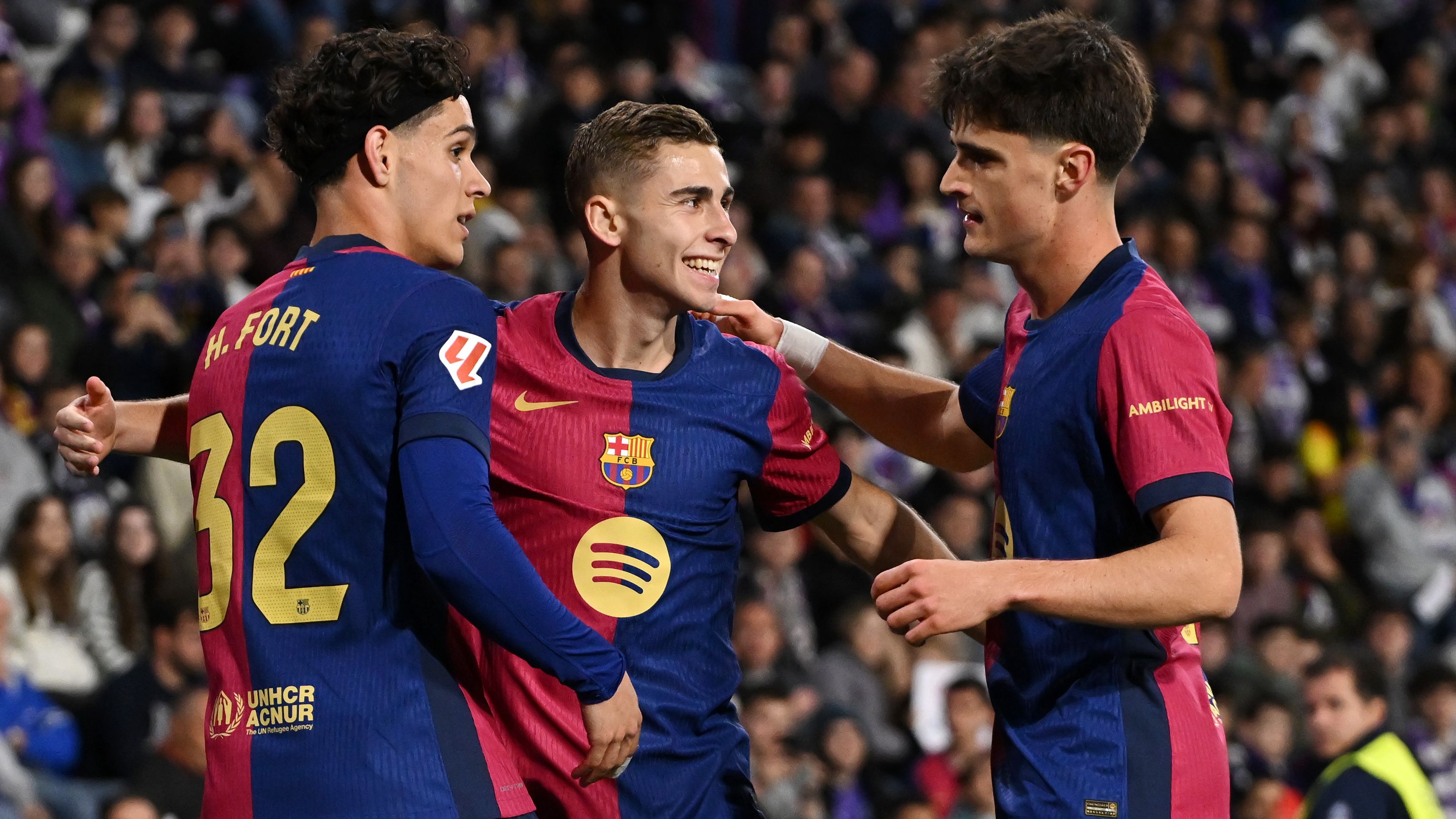 Barcelona Talent Chooses La Liga Transfer Over West Ham and Aston Villa, Despite Obstacle Delaying Deal
