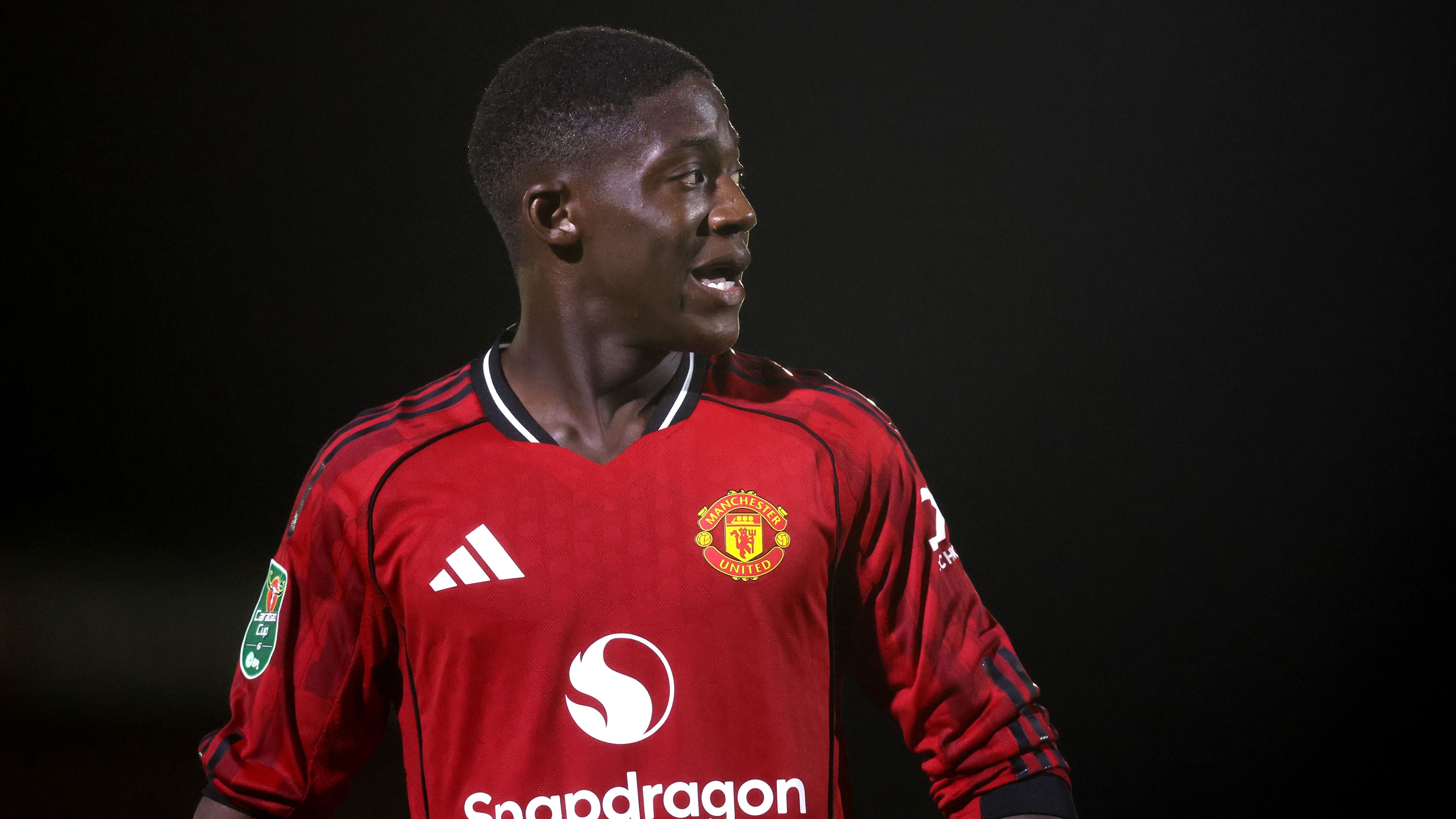 Kobbie Mainoo Eyes Transfer Request from Manchester United After England Squad Omission, Despite Ruben Amorim's Desire to Retain Key Midfielder