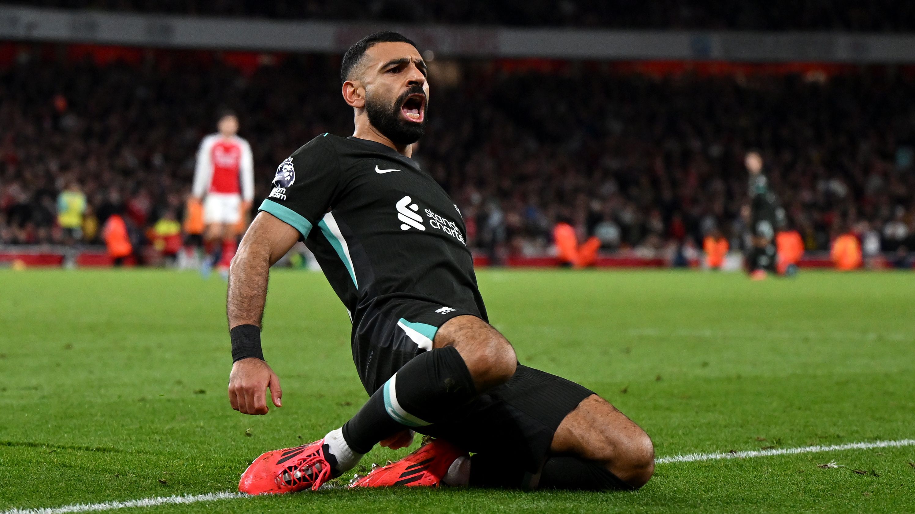 Mohamed Salah Backs Arsenal as Premier League Favourites Ahead of Key Anfield Clash