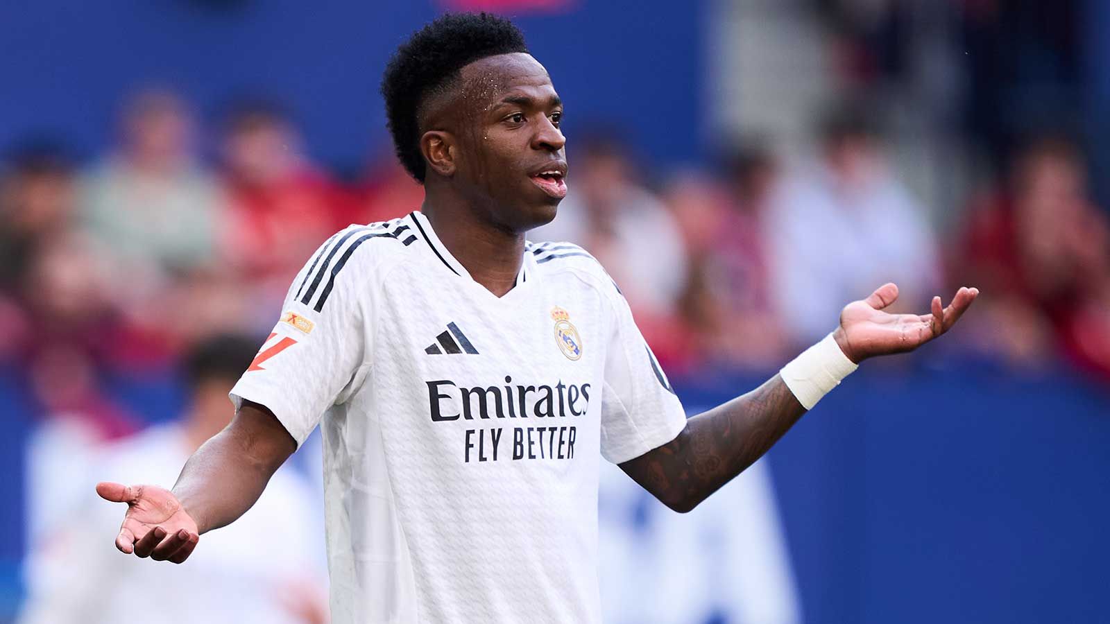 Xabi Alonso Suggests Vinicius Jr. May Remain on the Bench, Praising His Impact as a Substitute