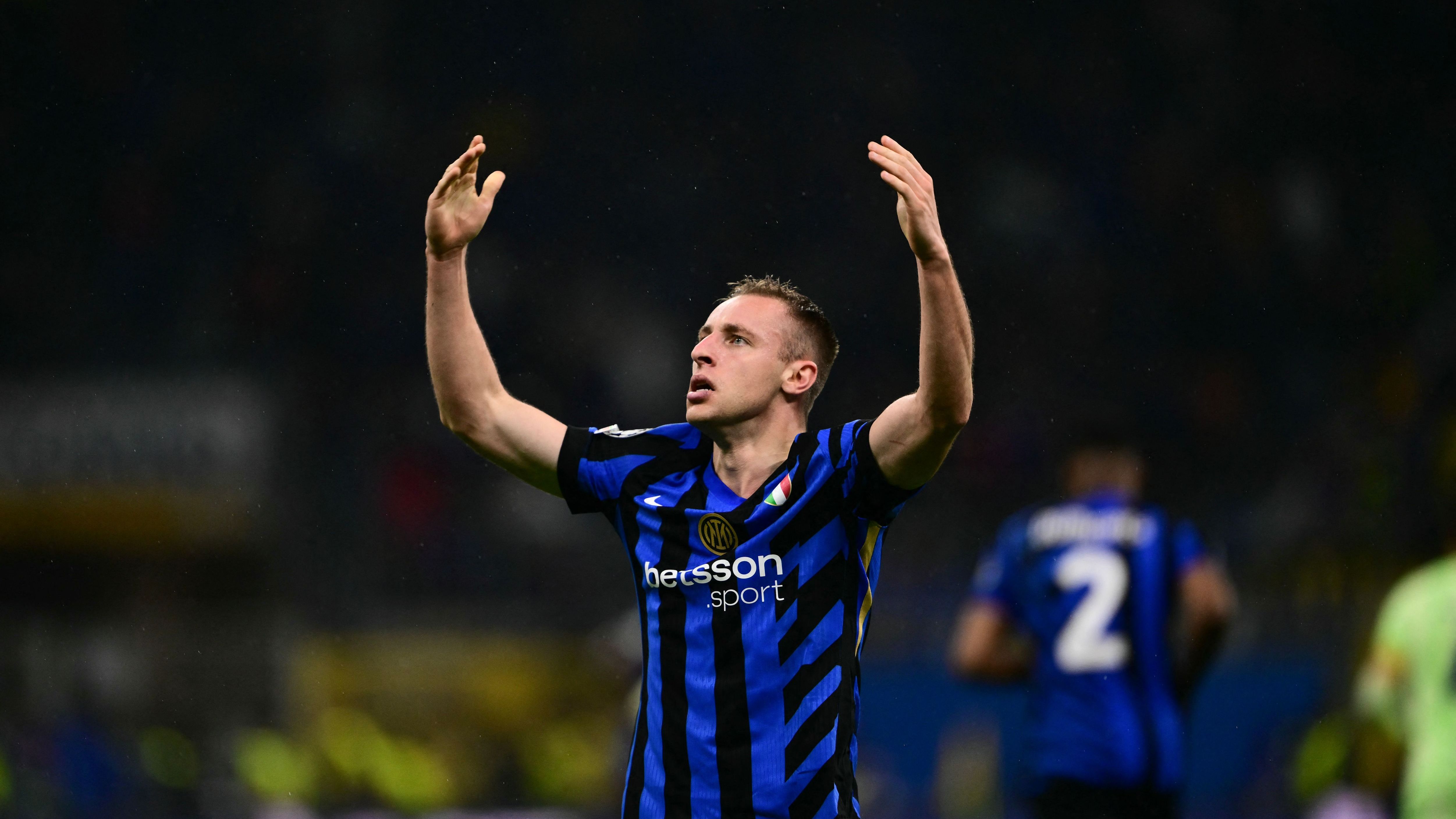 Newcastle United Reignite Pursuit of Inter Milan's Davide Frattesi, as Initial Offer Falls Short of Demands