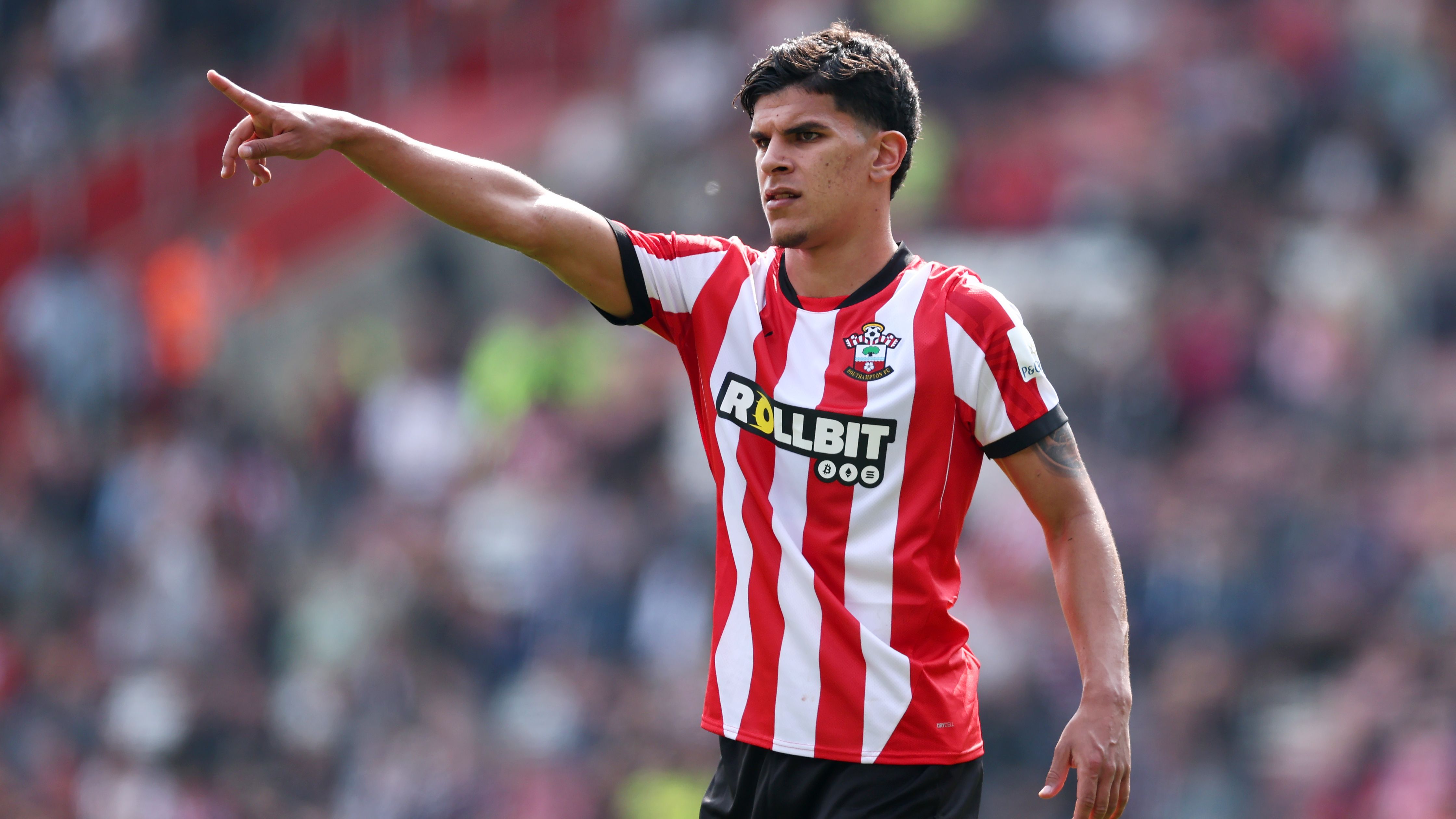 Potential Revival for West Ham: Securing a £40m Transfer Following a Challenging Season Start