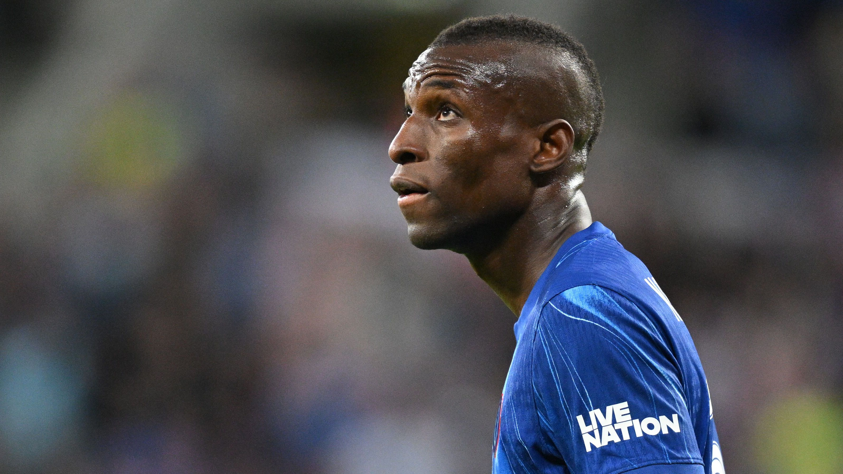 Chelsea Halts Nicolas Jackson's Loan Transfer to Bayern Munich Following Liam Delap's Injury, Despite Striker's Journey to Germany