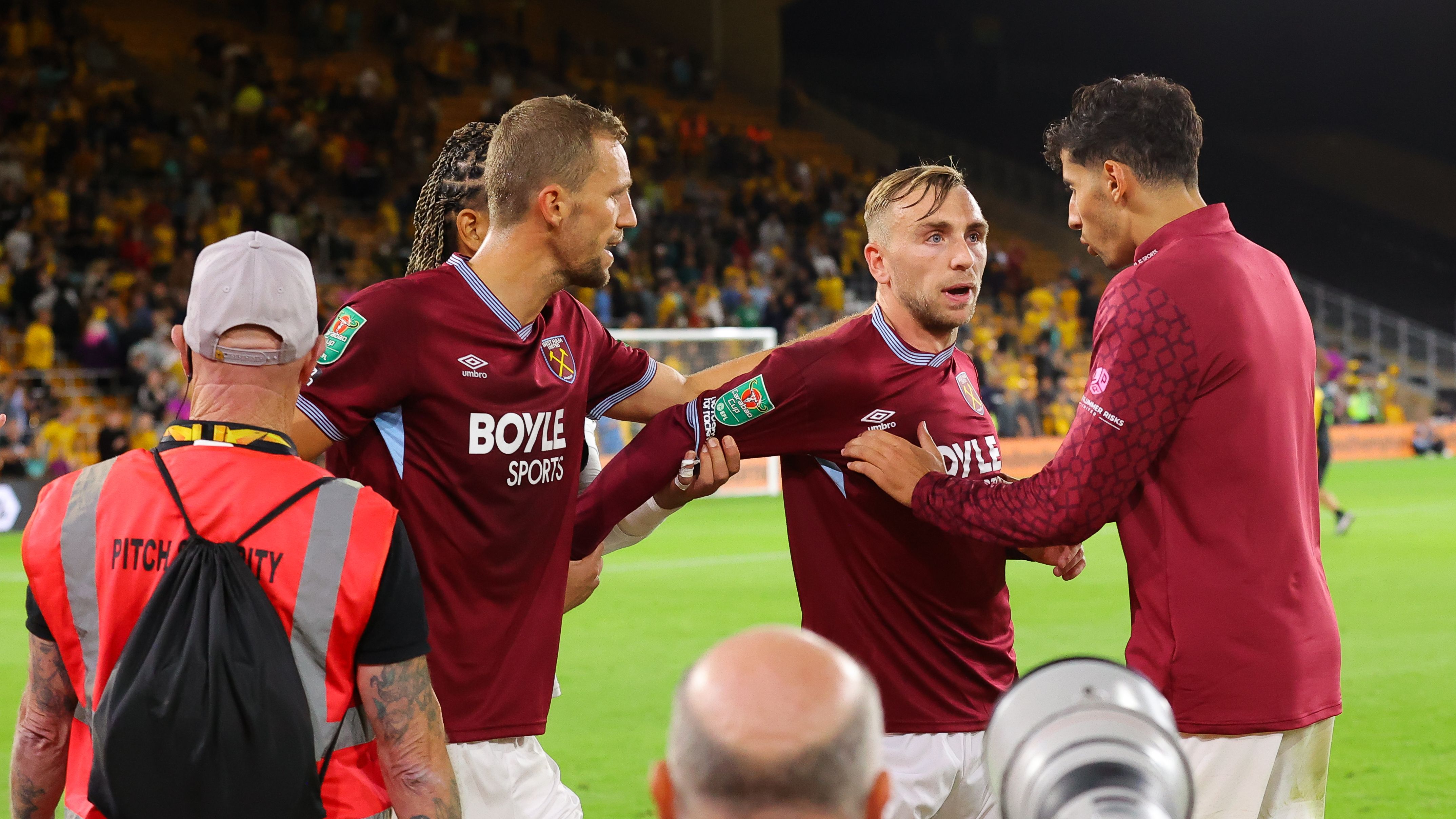 Jarrod Bowen describe su principal ambición con el West Ham, dejando de lado el título de la Premier League con Graham Potter mientras apunta a trofeos alternativos.