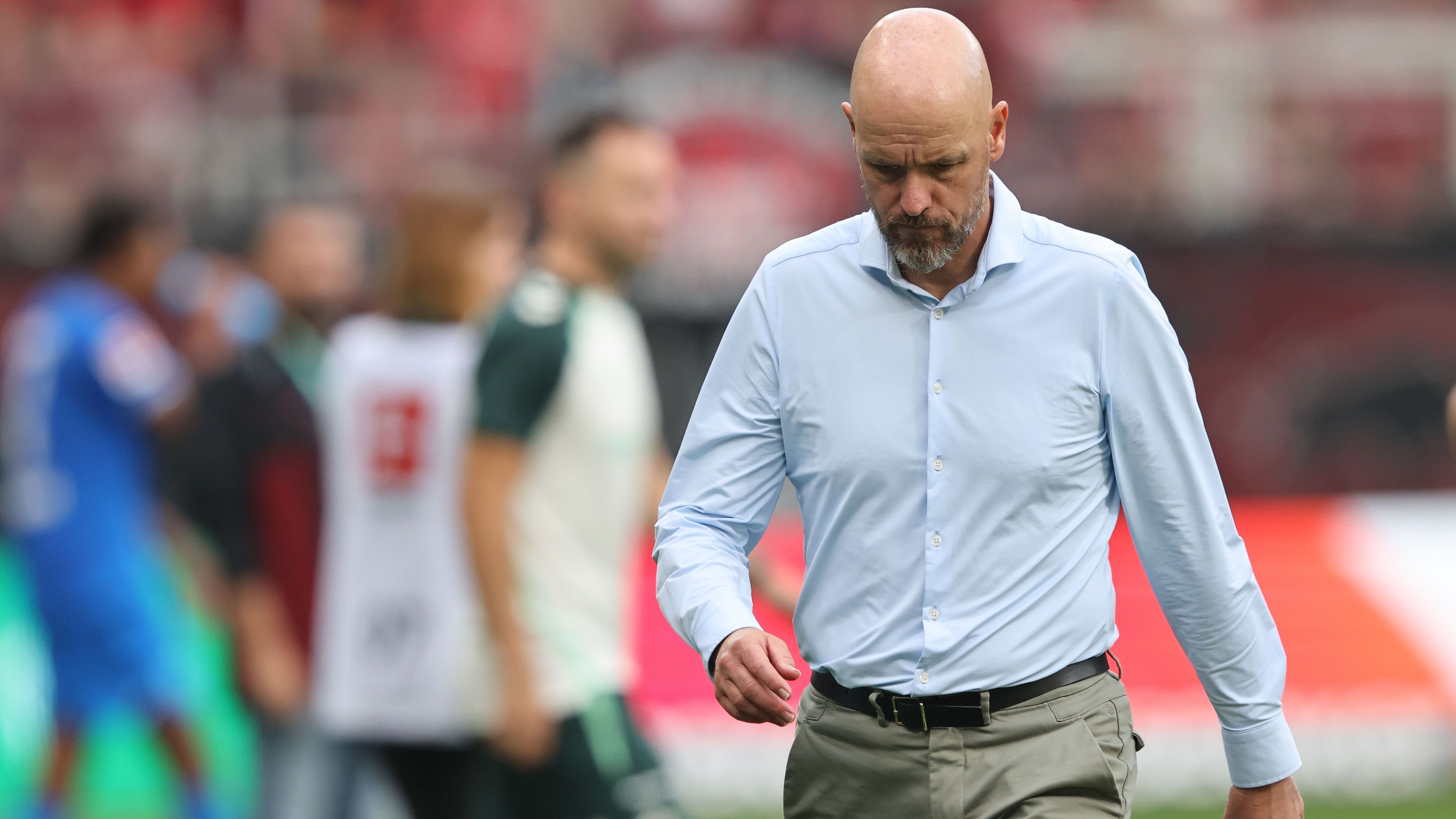 Erik ten Hag Dismissed by Bayer Leverkusen After Only Two Bundesliga Matches Following Defeat to Ten-Man Werder Bremen