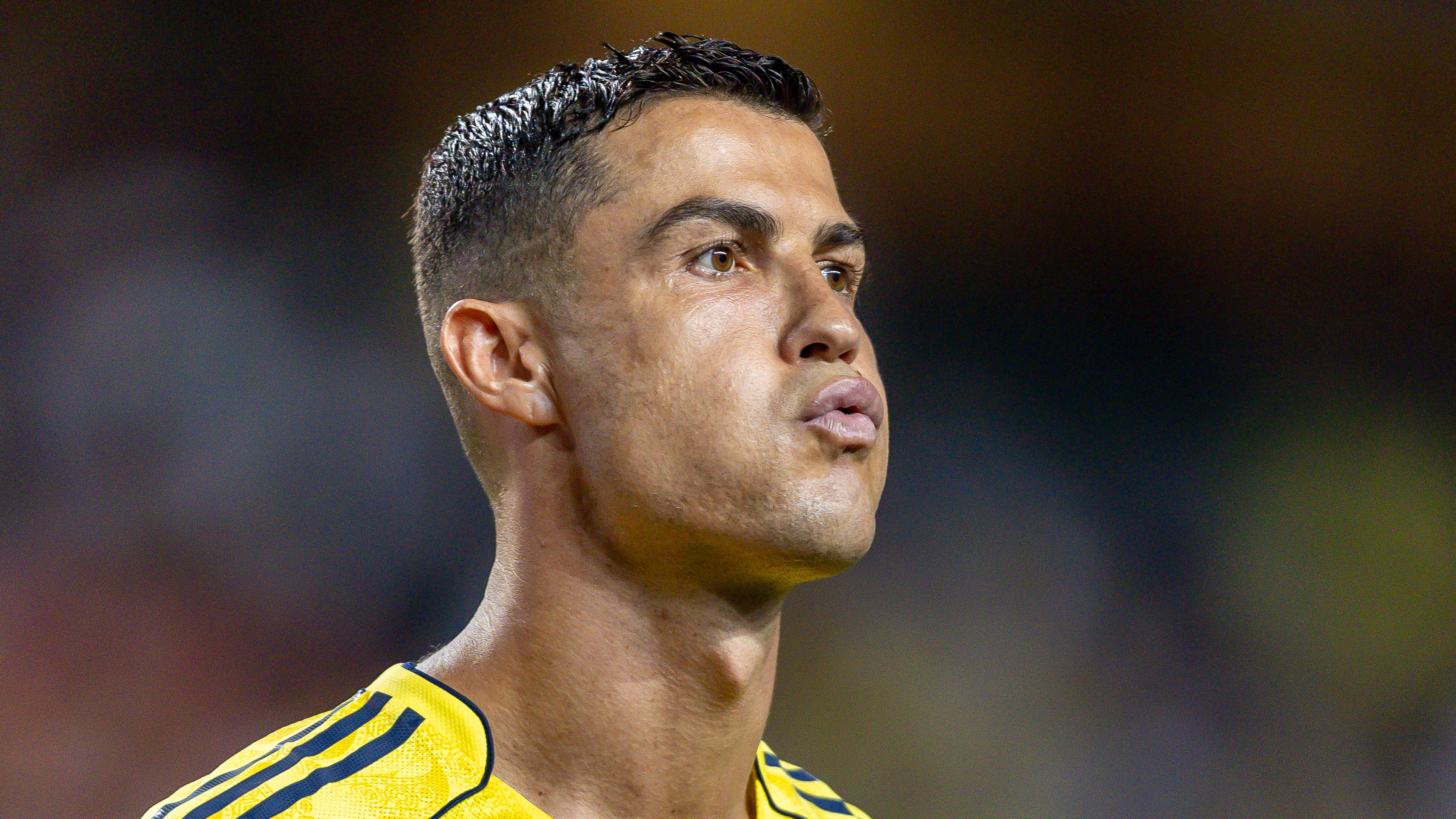 Why Cristiano Ronaldo Has Yet to Win a Trophy in Saudi Arabia: The Portuguese Legend's Pursuit of Titles and Records with Al-Nassr