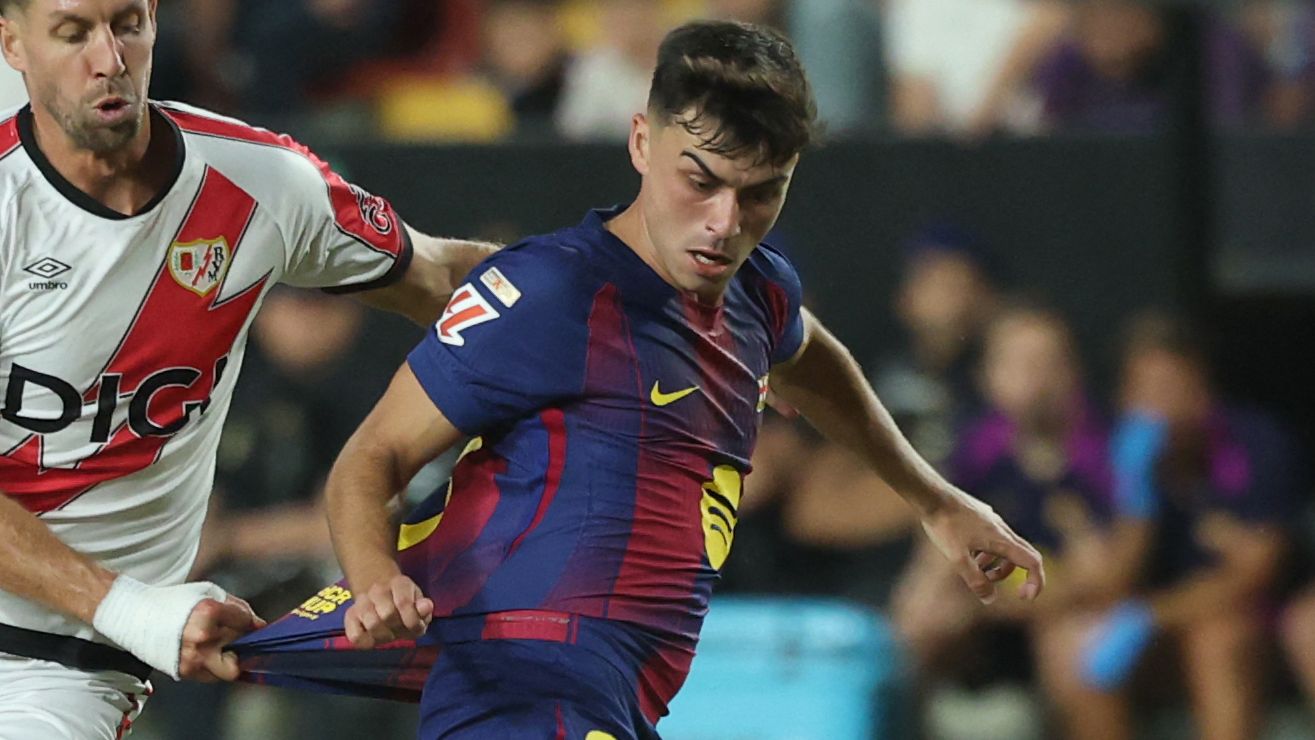 Barcelona Player Ratings vs Rayo Vallecano: Joan Garcia's Crucial Saves Secure Dramatic Draw, as Dani Olmo and Raphinha Miss Key Opportunities, and Lamine Yamal Sparks Controversy