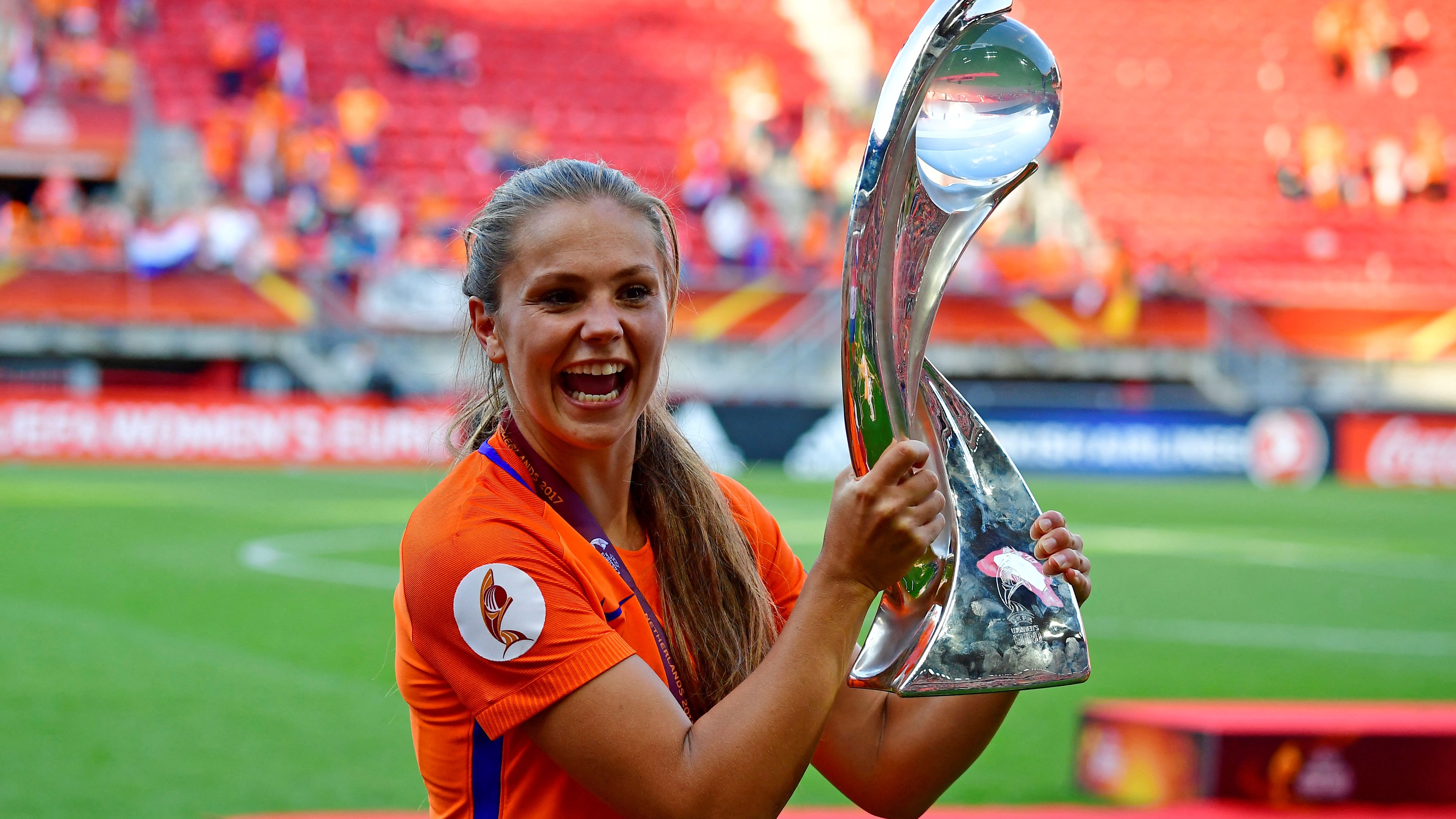 Lieke Martens Announces Retirement, Marking the End of an Era-Defining Career in Women's Football