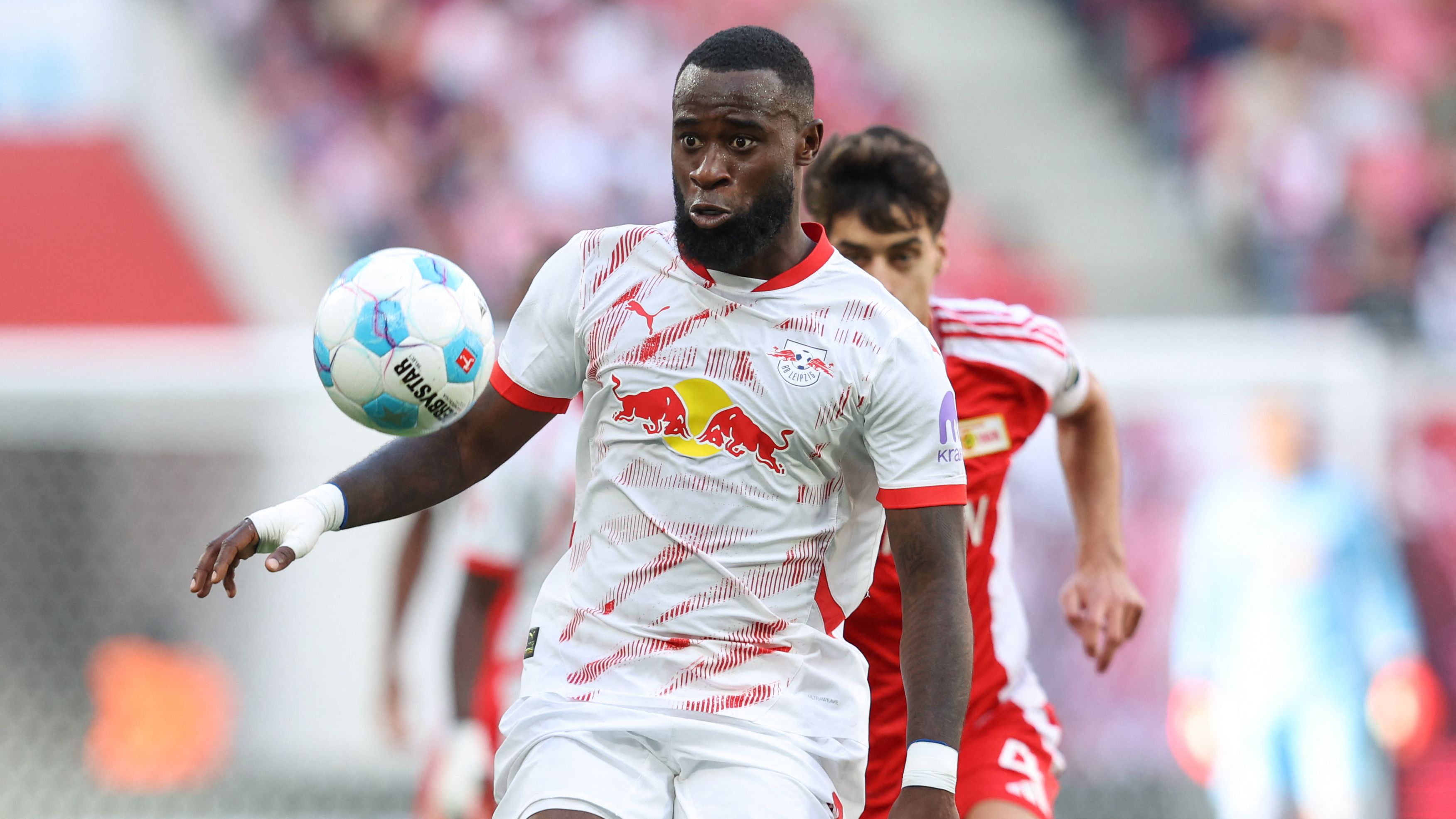 El Sunderland cierra el traspaso de Lutsharel Geertruida por 25 millones de euros, superando así el acuerdo entre el Marsella y el RB Leipzig.