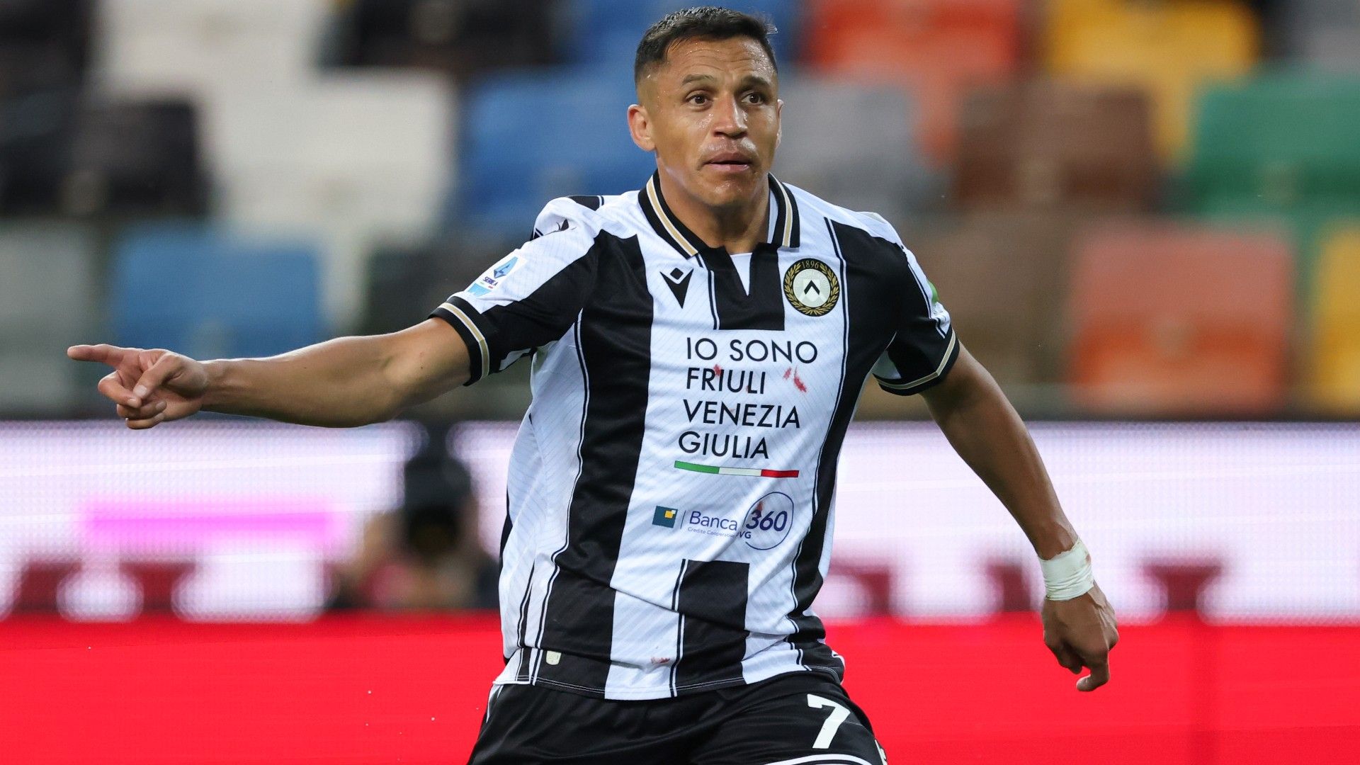 Former Arsenal and Manchester United Star Alexis Sanchez Poised for La Liga Return via Free Transfer, 11 Years After Barcelona Tenure