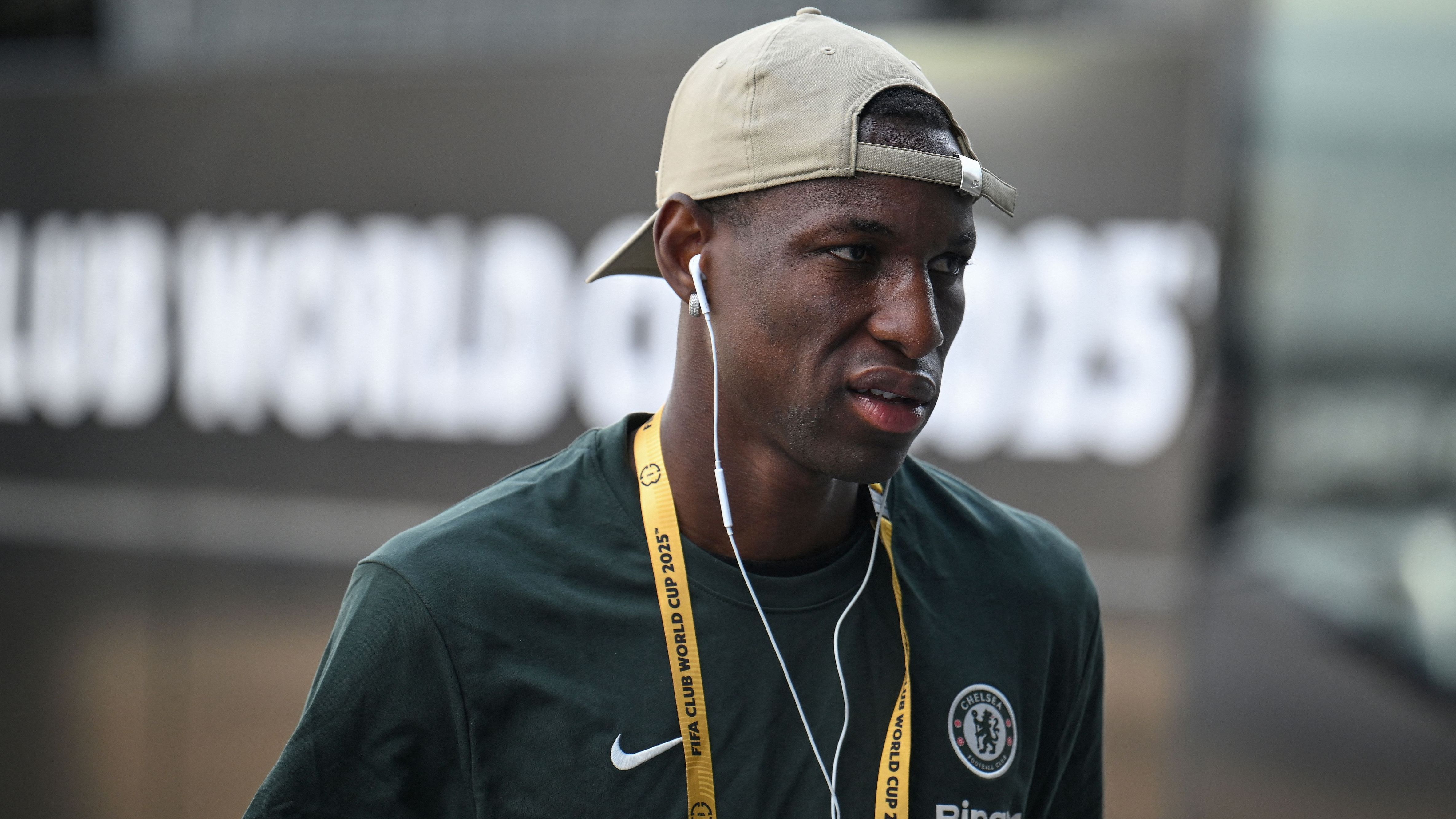 Nicolas Jackson's Transfer to Bayern Munich Revived Following Renewed Negotiations
