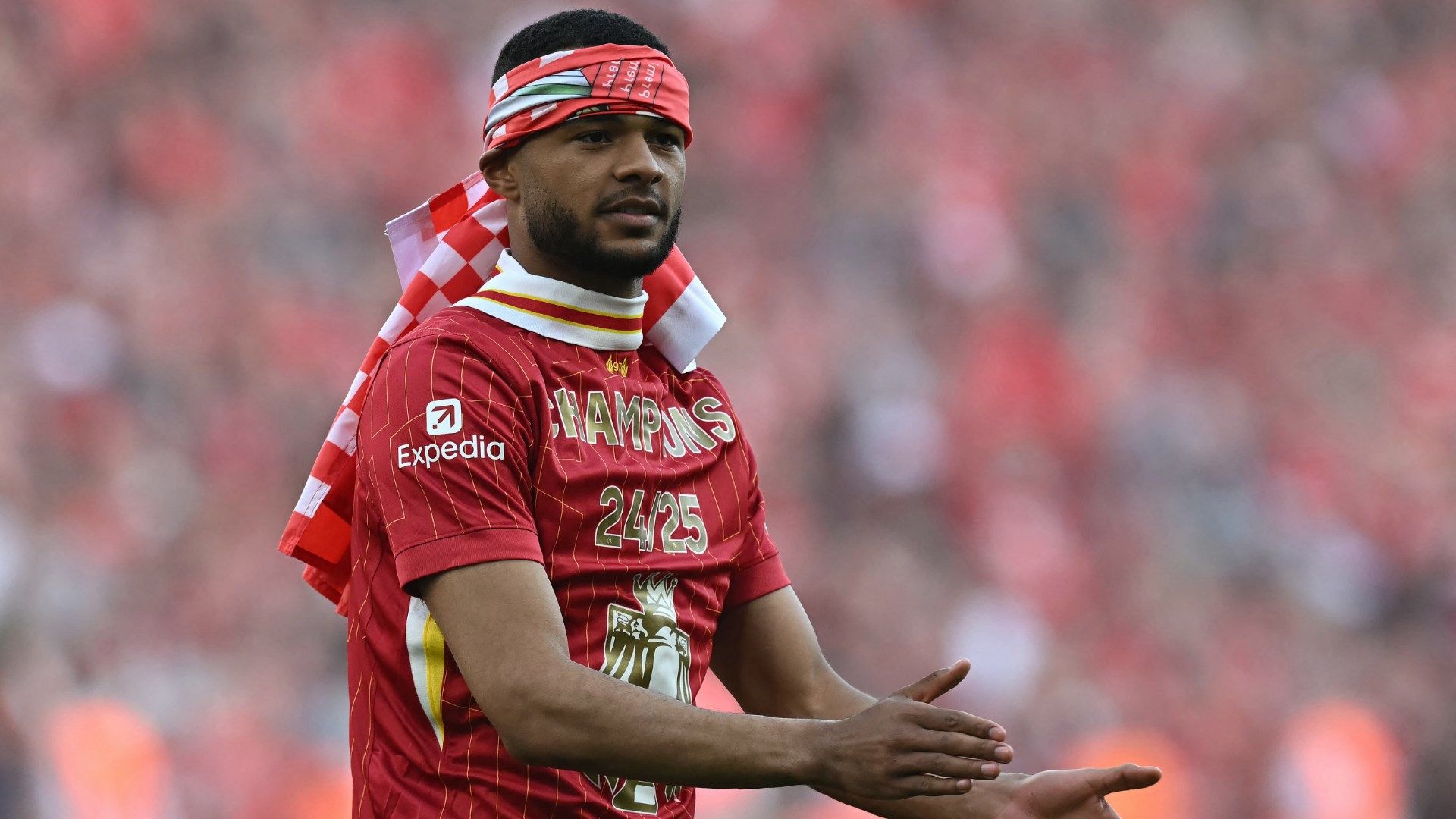 The Potential Impact of Alexander Isak's Signing on Liverpool's Attack: Insights into Mohamed Salah, Hugo Ekitike, and Beyond
