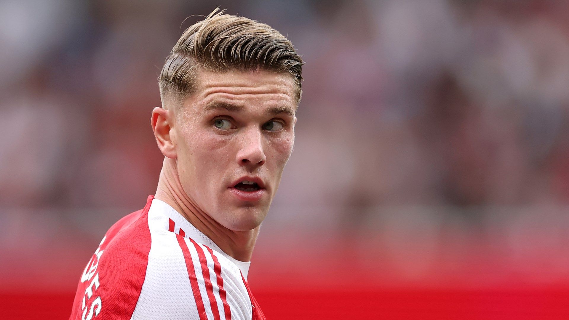 Viktor Gyökeres Asserts No Need to Prove Himself Amid Criticism of Arsenal Transfer from Sporting