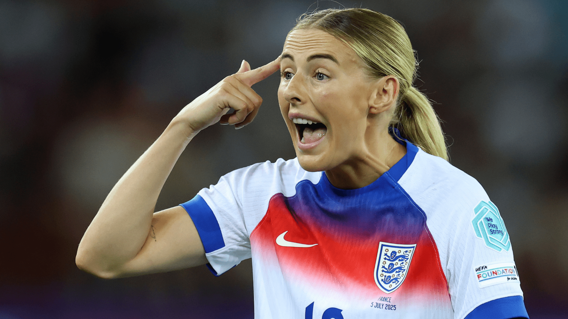 ‘Can't be arsed with that' – Why Lionesses hero Chloe Kelly ditched superstitions as England & Arsenal star reacts to equal pay debate in women's game