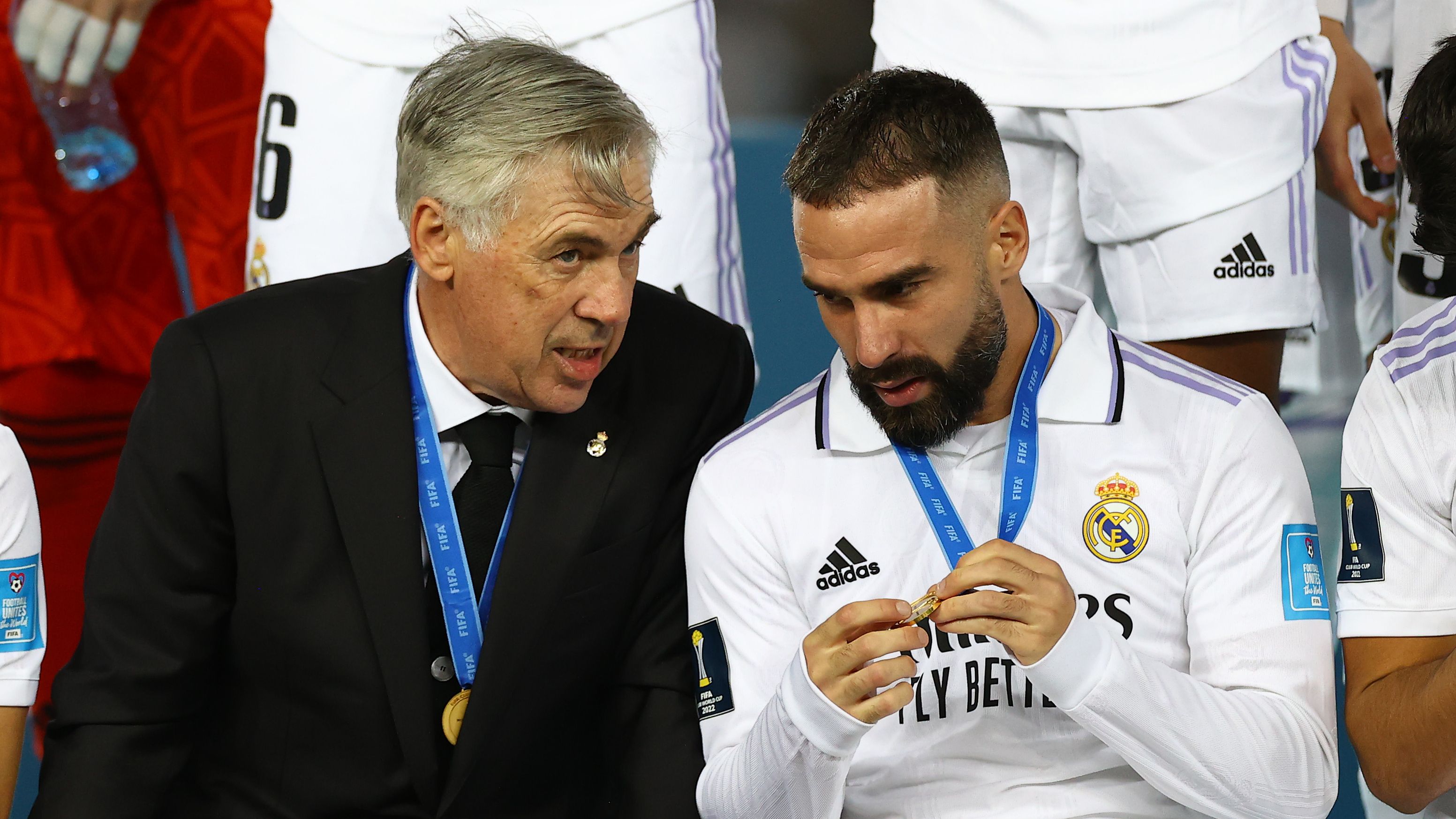 "Carlo Ancelotti nos dio más libertad": Xabi Alonso se define como "más directo" que su predecesor en el Real Madrid, mientras que Dani Carvajal admite que "necesitaban un cambio" de entrenador.