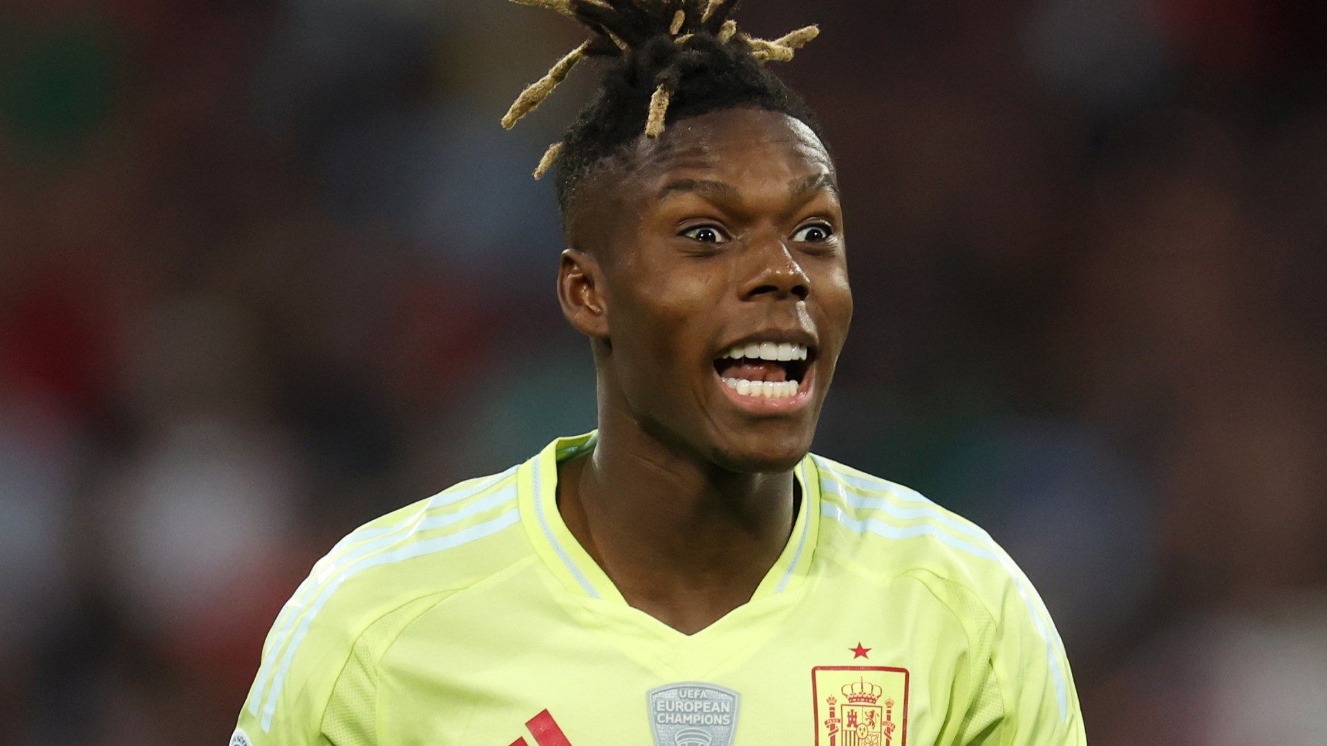 Unai Simon Condemns Athletic Club Fans' Treatment of Nico Williams Amid Barcelona Transfer Controversy