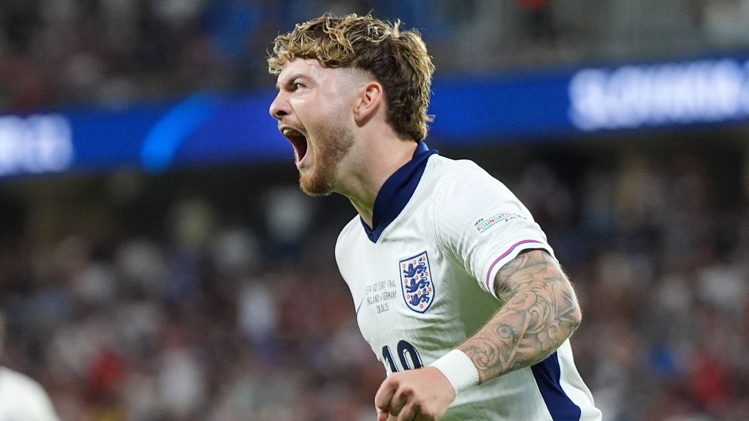 Aston Villa Faces Criticism Over Harvey Elliott's New Shirt Number, With Comparisons to Lionel Messi, Following His Liverpool Transfer