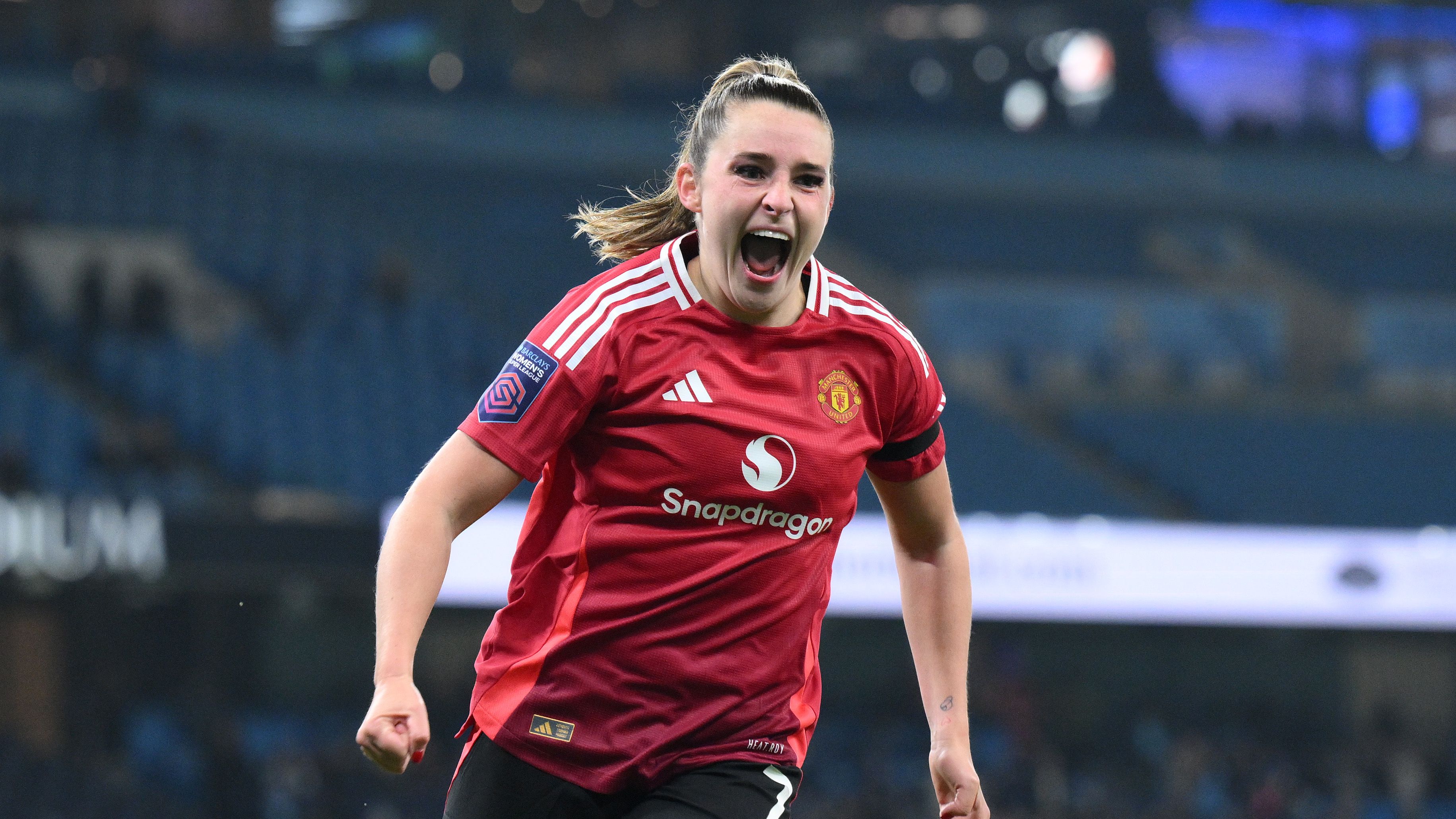 Can Arsenal, Manchester United, or Manchester City Challenge Chelsea's Dominance in the Women's Super League and End Their Seven-Year Title Run?