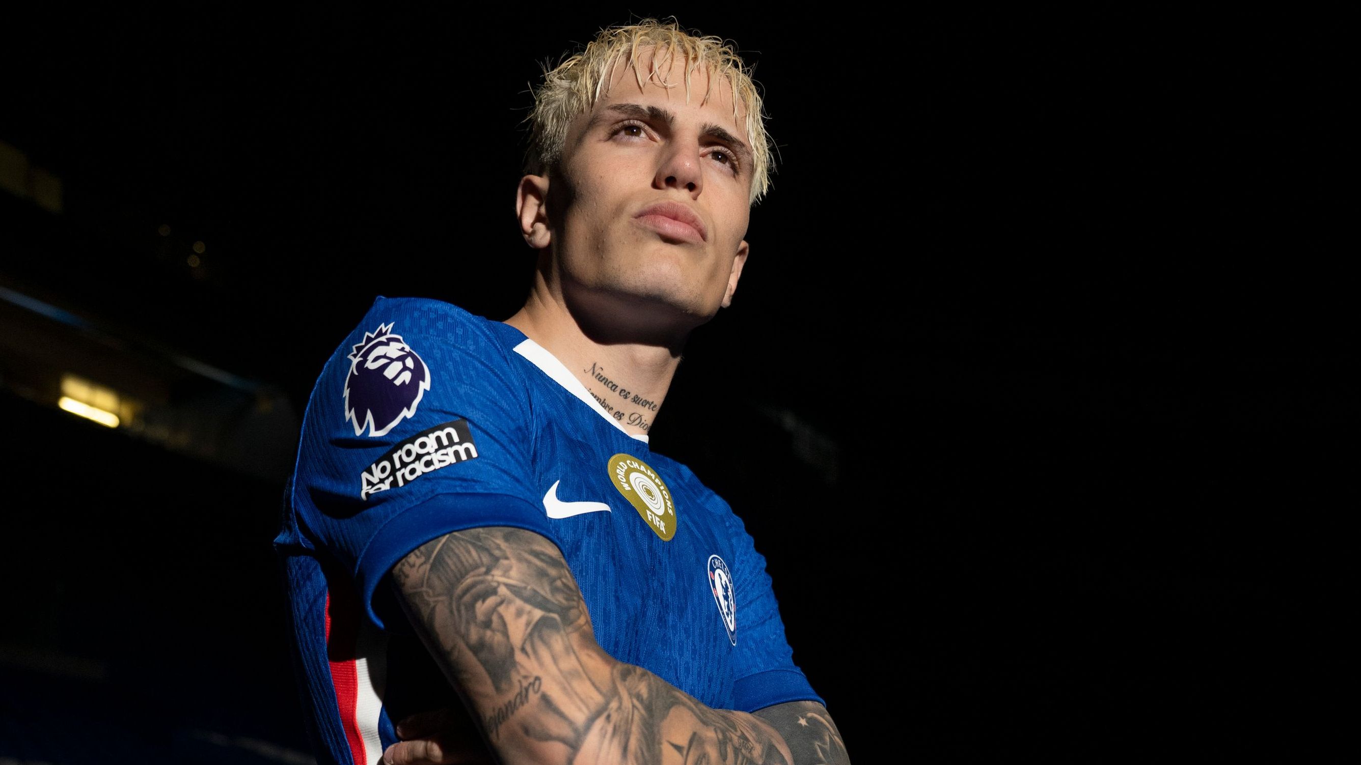 Alejandro Garnacho Sparks Controversy Among Manchester United Fans After £40m Chelsea Transfer, Revealing Childhood Admiration for a Stamford Bridge Icon