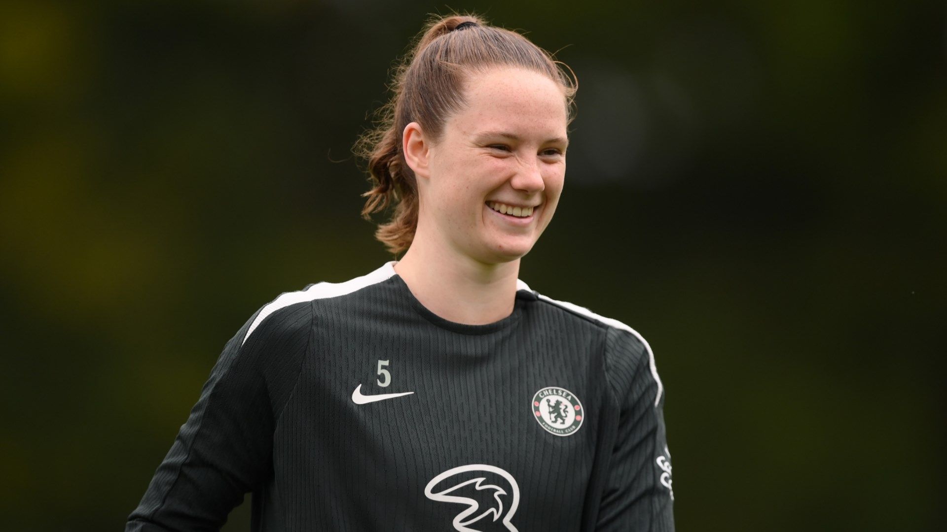 Veerle Buurman: Chelsea's 'tremendous' Dutch teenager ready to battle Millie Bright and Naomi Girma for minutes