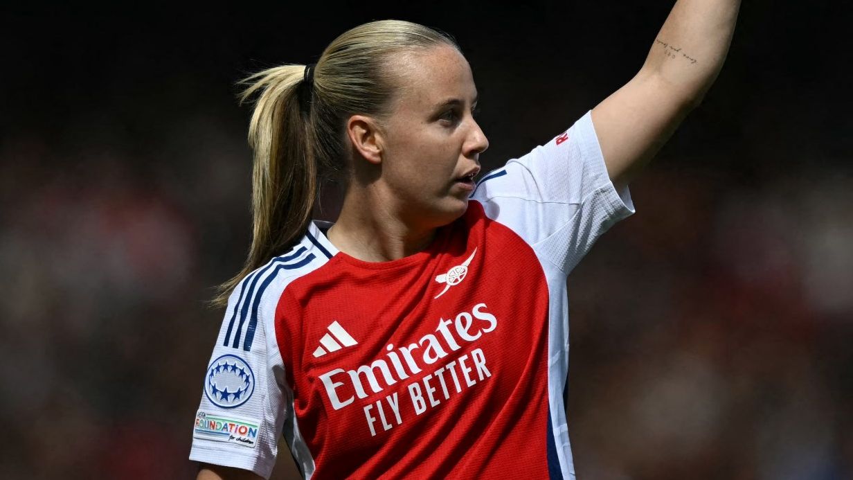 Lucy Bronze's increased competition at Chelsea, Chloe Kelly looking to lock down her Arsenal role & 10 Lionesses talking points heading into the 2025-26 WSL season